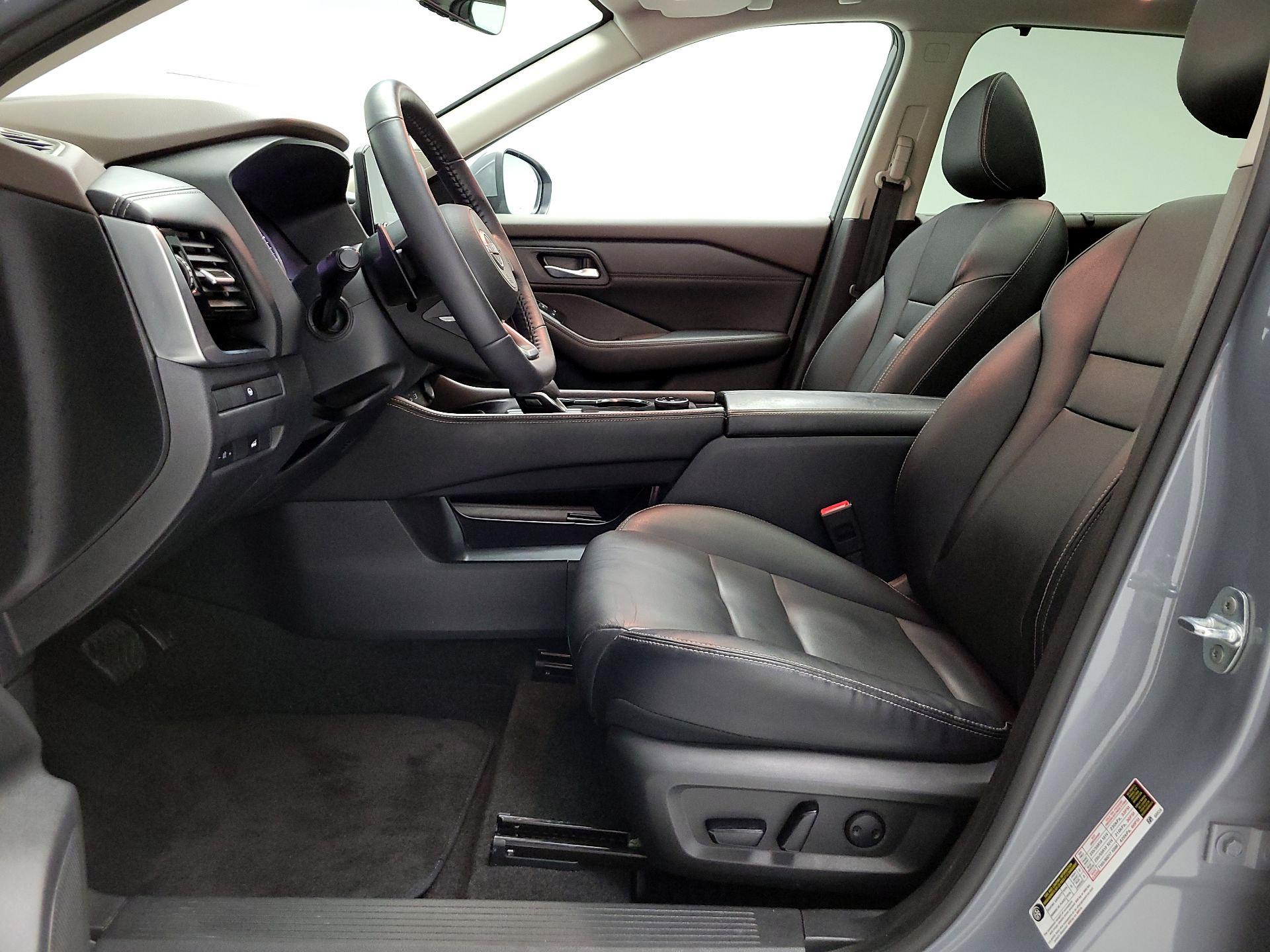 Thumbnail: 2023 Nissan Rogue - 11