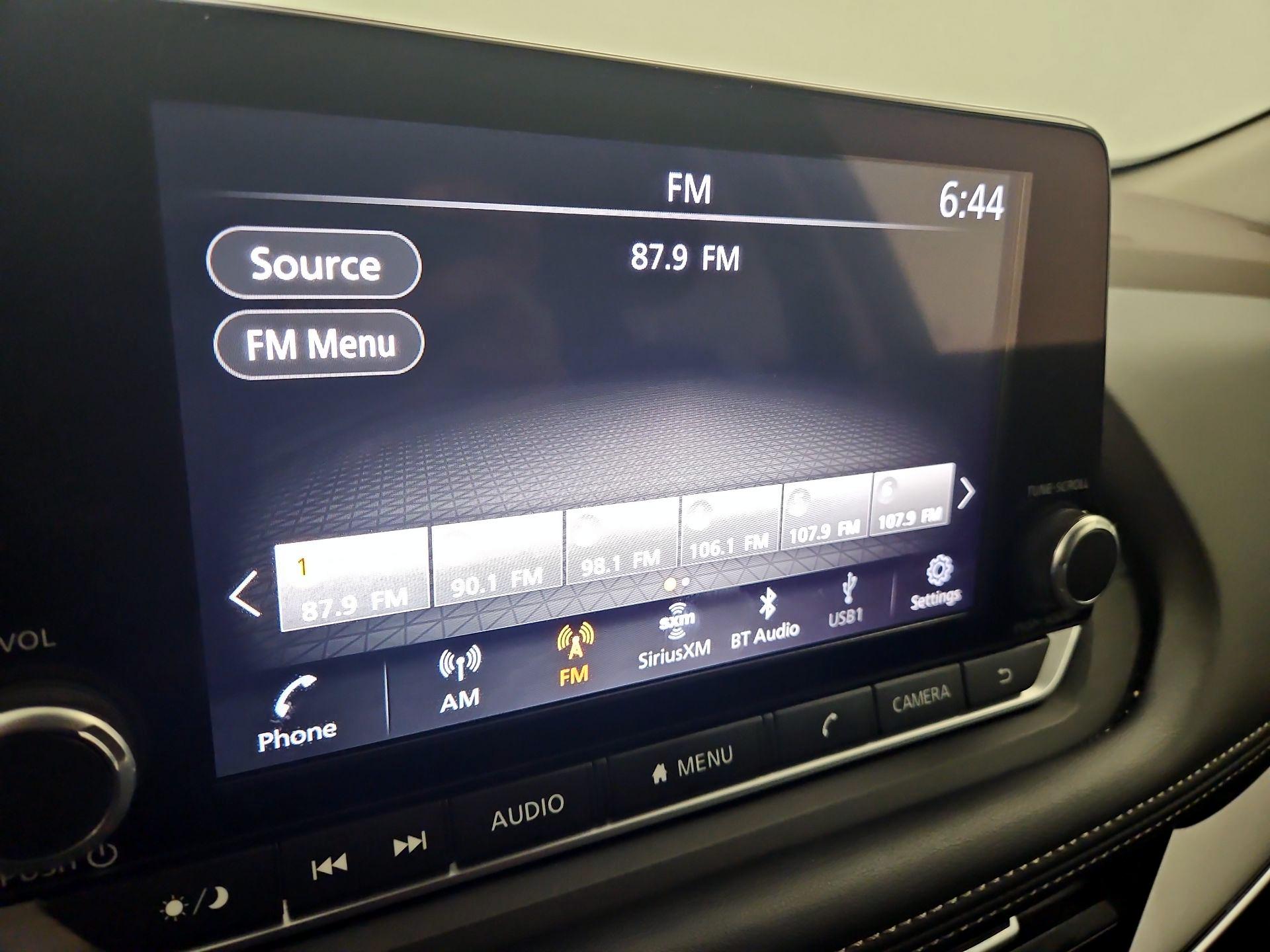 Thumbnail: 2023 Nissan Rogue - 15