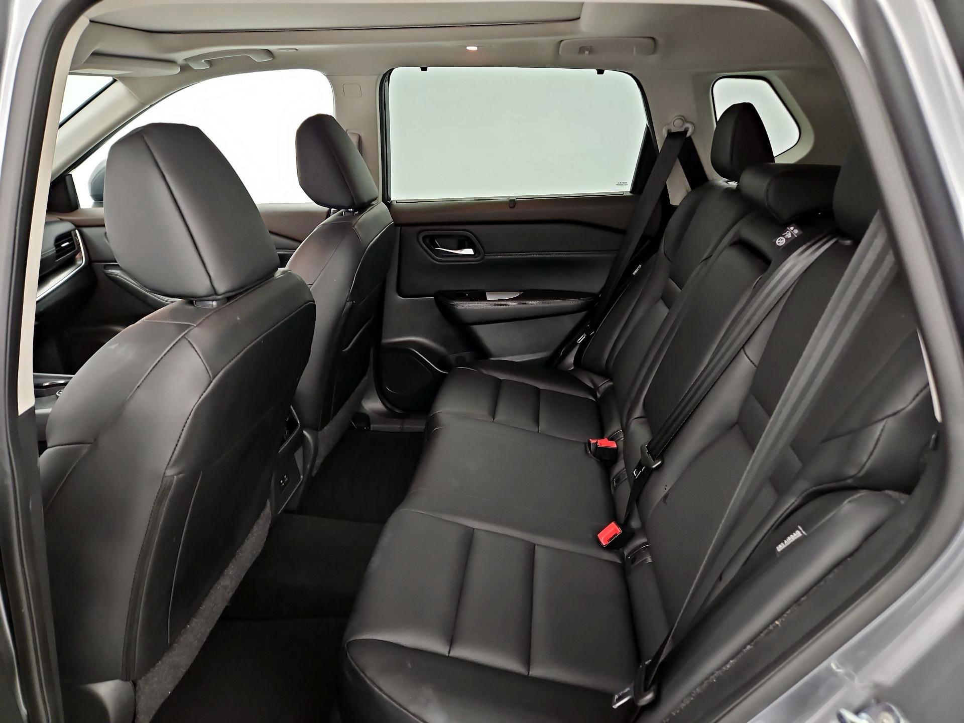 Thumbnail: 2023 Nissan Rogue - 20