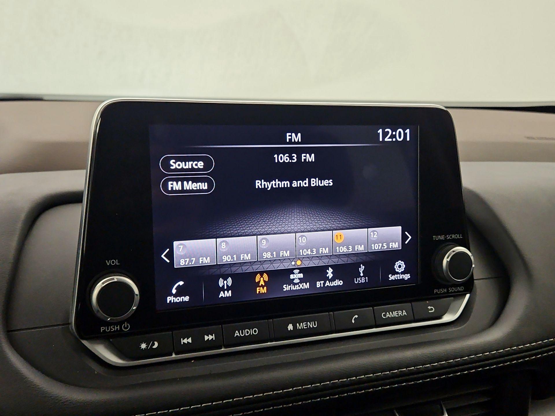 Thumbnail: 2023 Nissan Rogue - 15