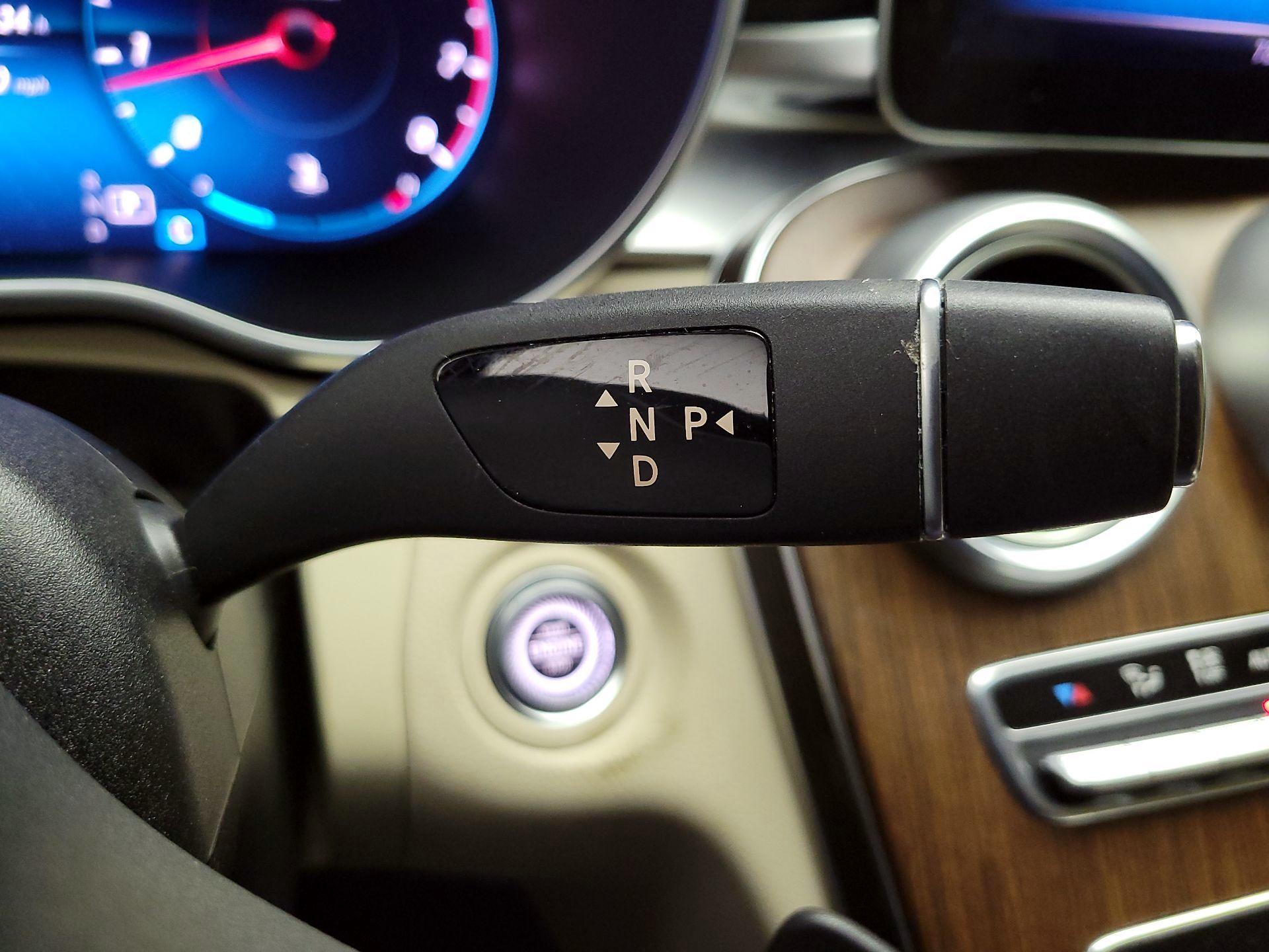 Thumbnail: 2021 Mercedes-Benz C-Class - 17