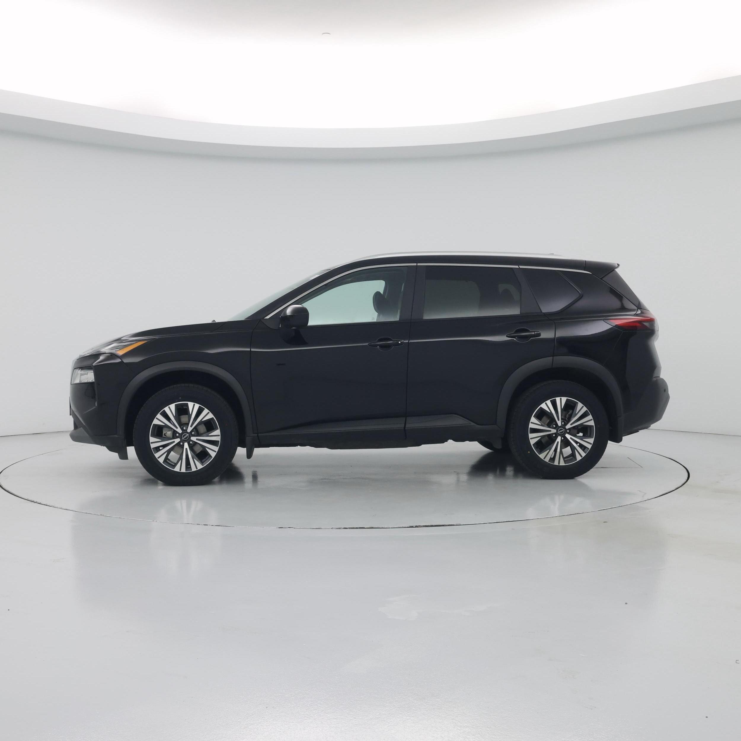 Thumbnail: 2023 Nissan Rogue - 3