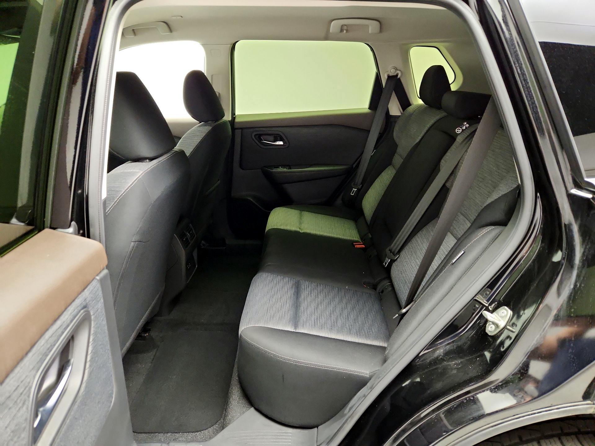 Thumbnail: 2023 Nissan Rogue - 19