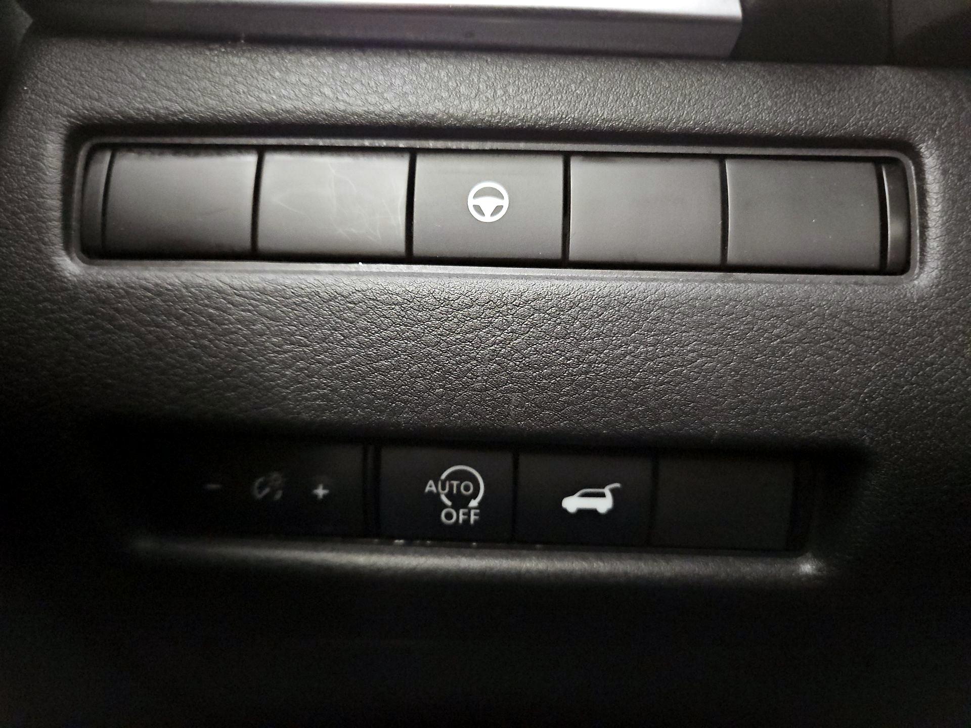 Thumbnail: 2023 Nissan Rogue - 13