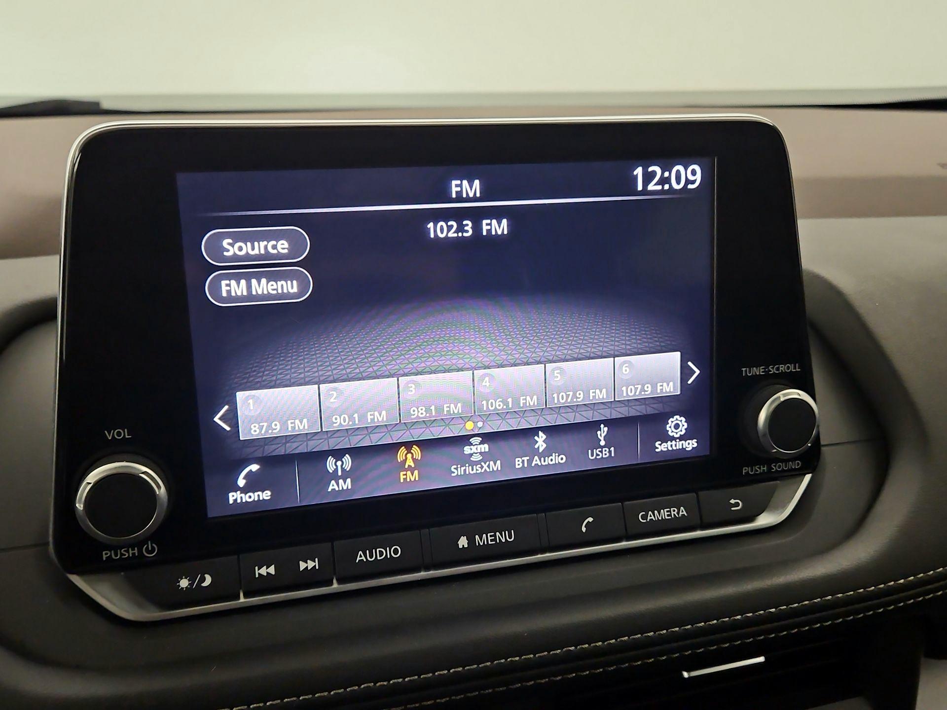 Thumbnail: 2023 Nissan Rogue - 15