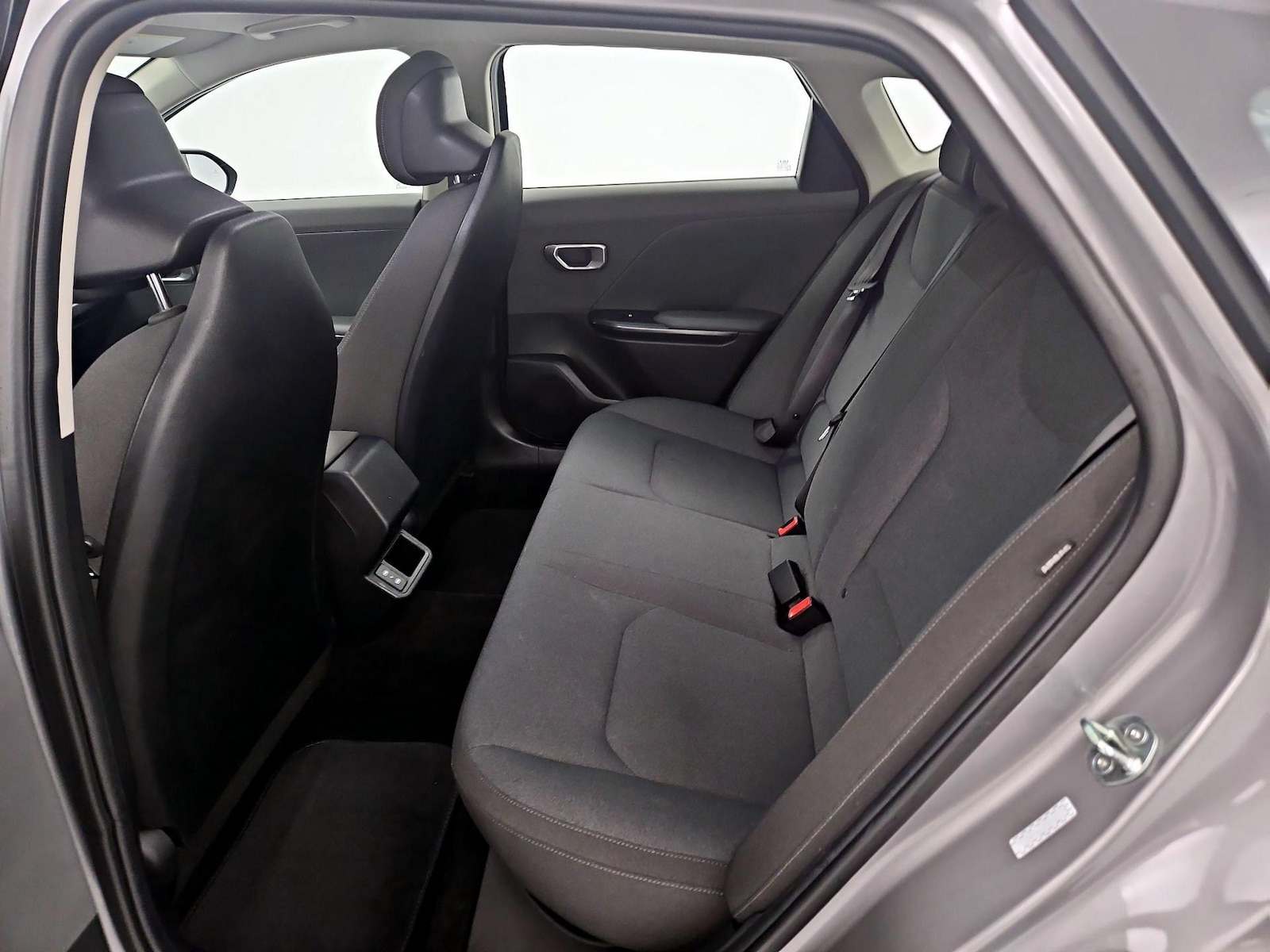 2025 Kia K4 LXS - Photo 20