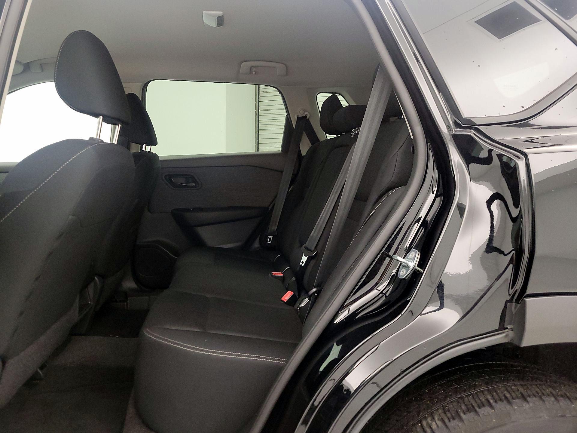 Thumbnail: 2023 Nissan Rogue - 19