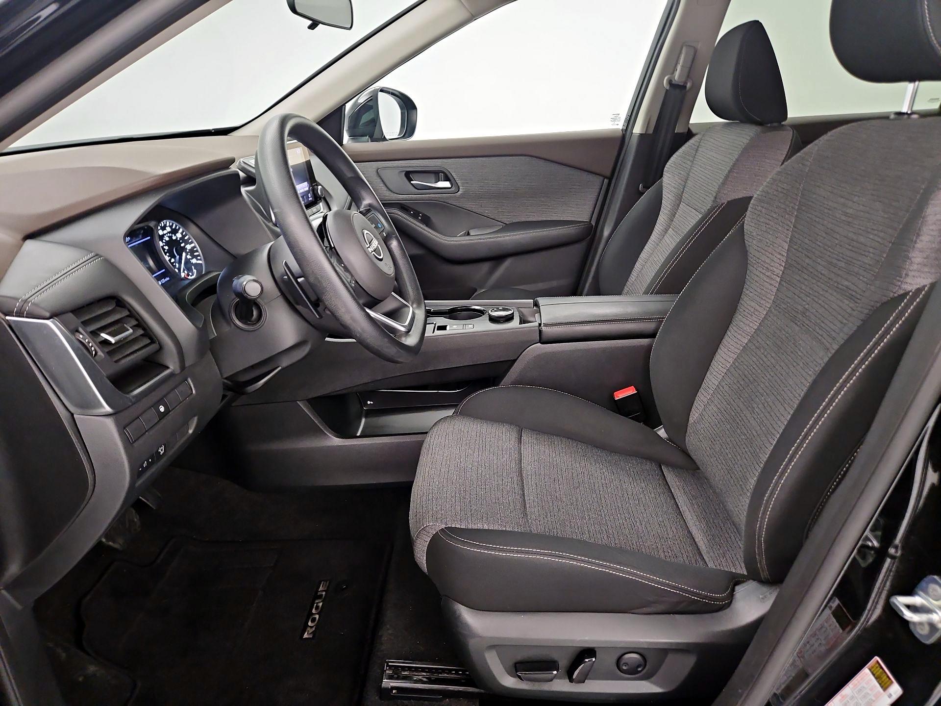 Thumbnail: 2023 Nissan Rogue - 11