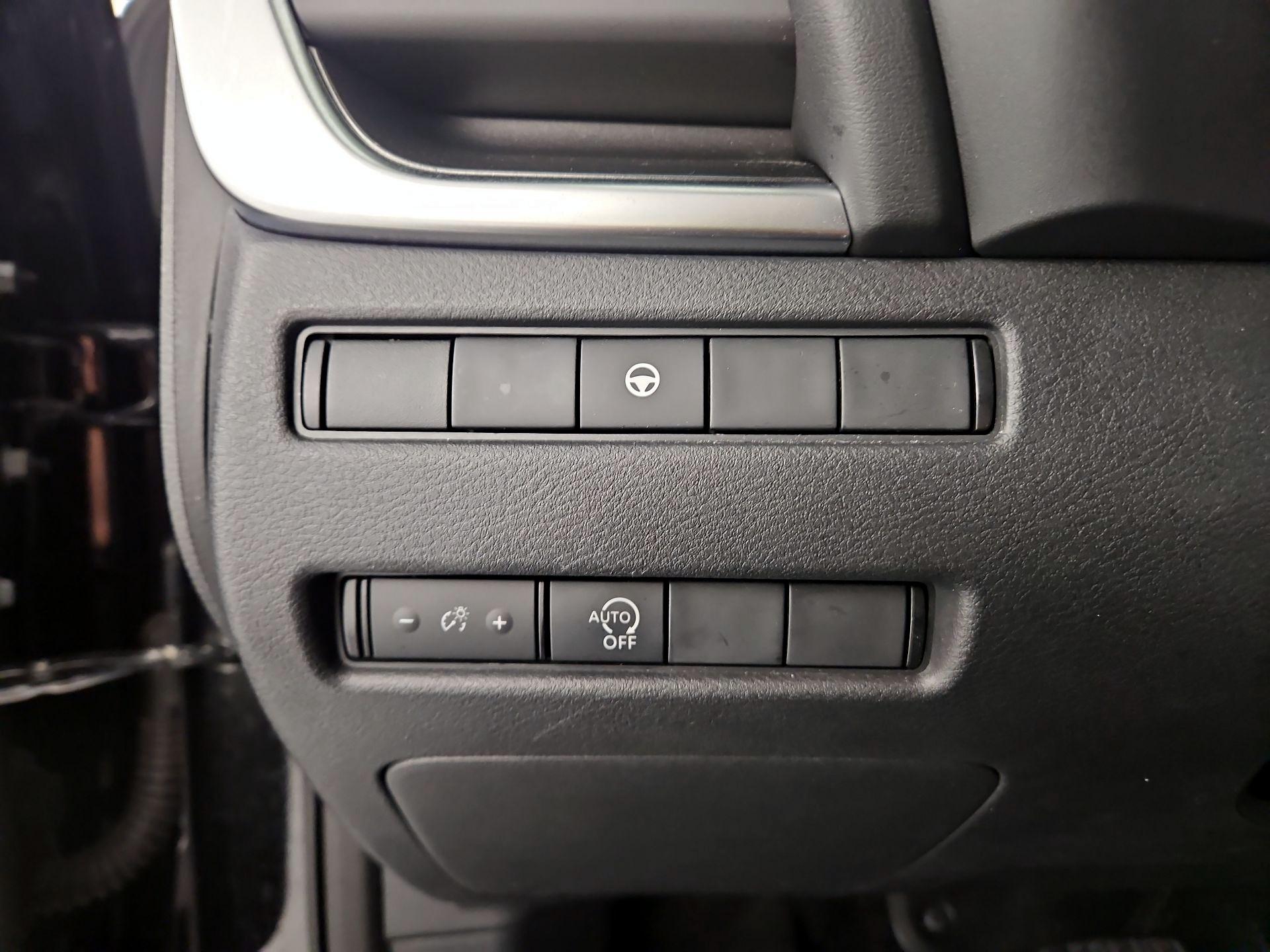 Thumbnail: 2023 Nissan Rogue - 13