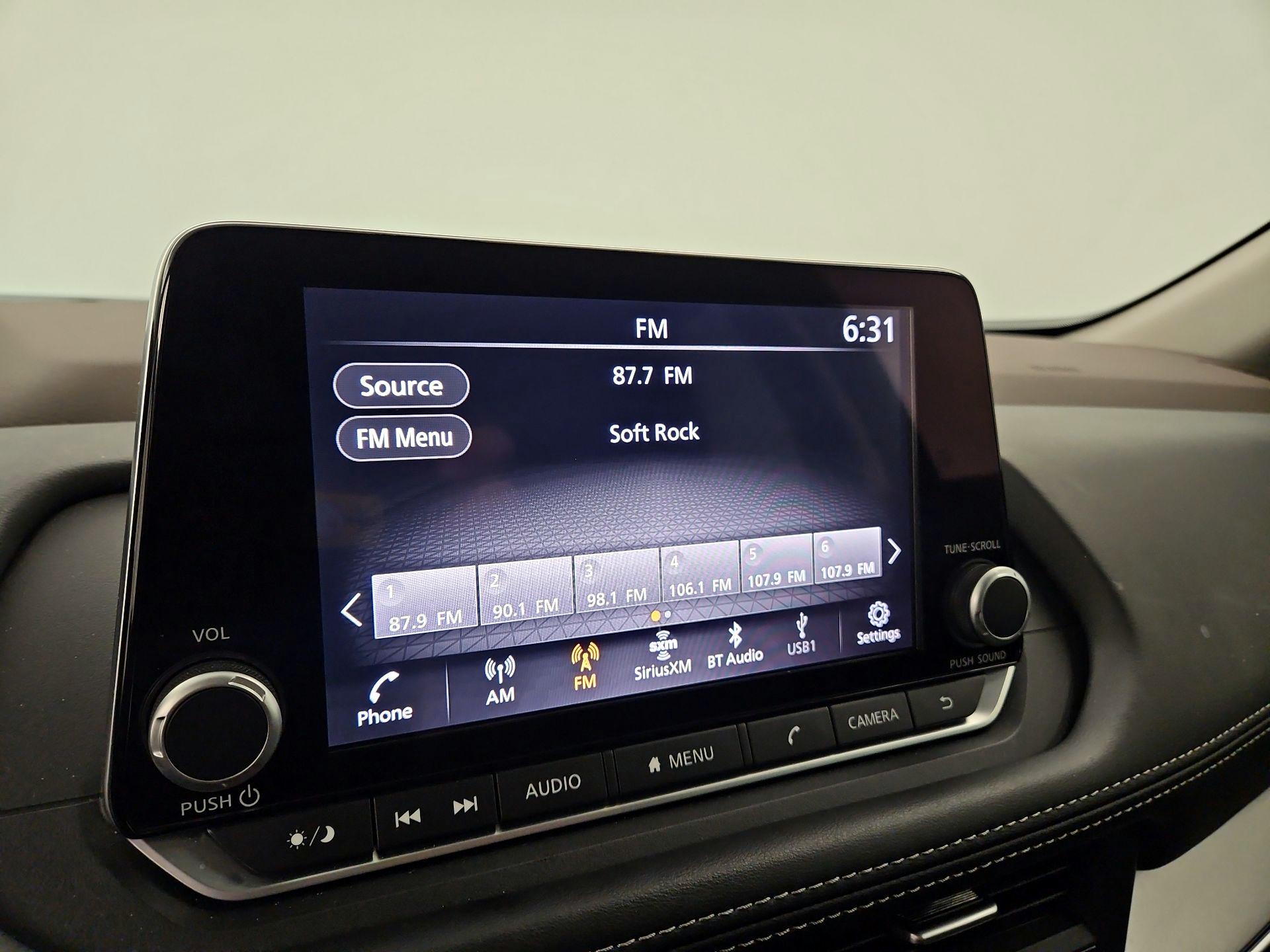 Thumbnail: 2023 Nissan Rogue - 15