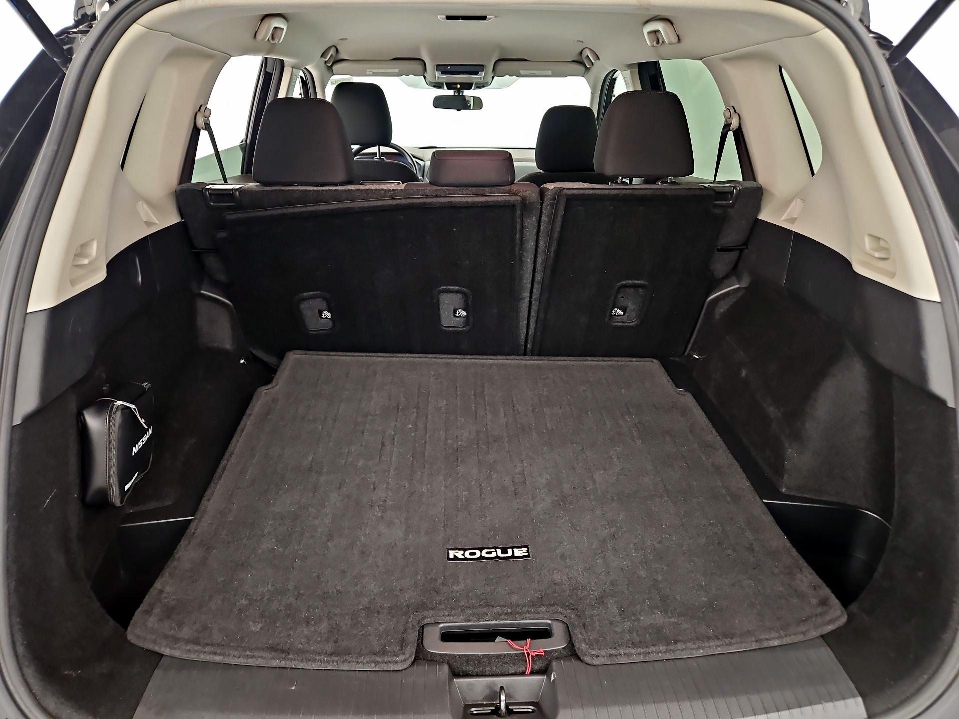 Thumbnail: 2023 Nissan Rogue - 20