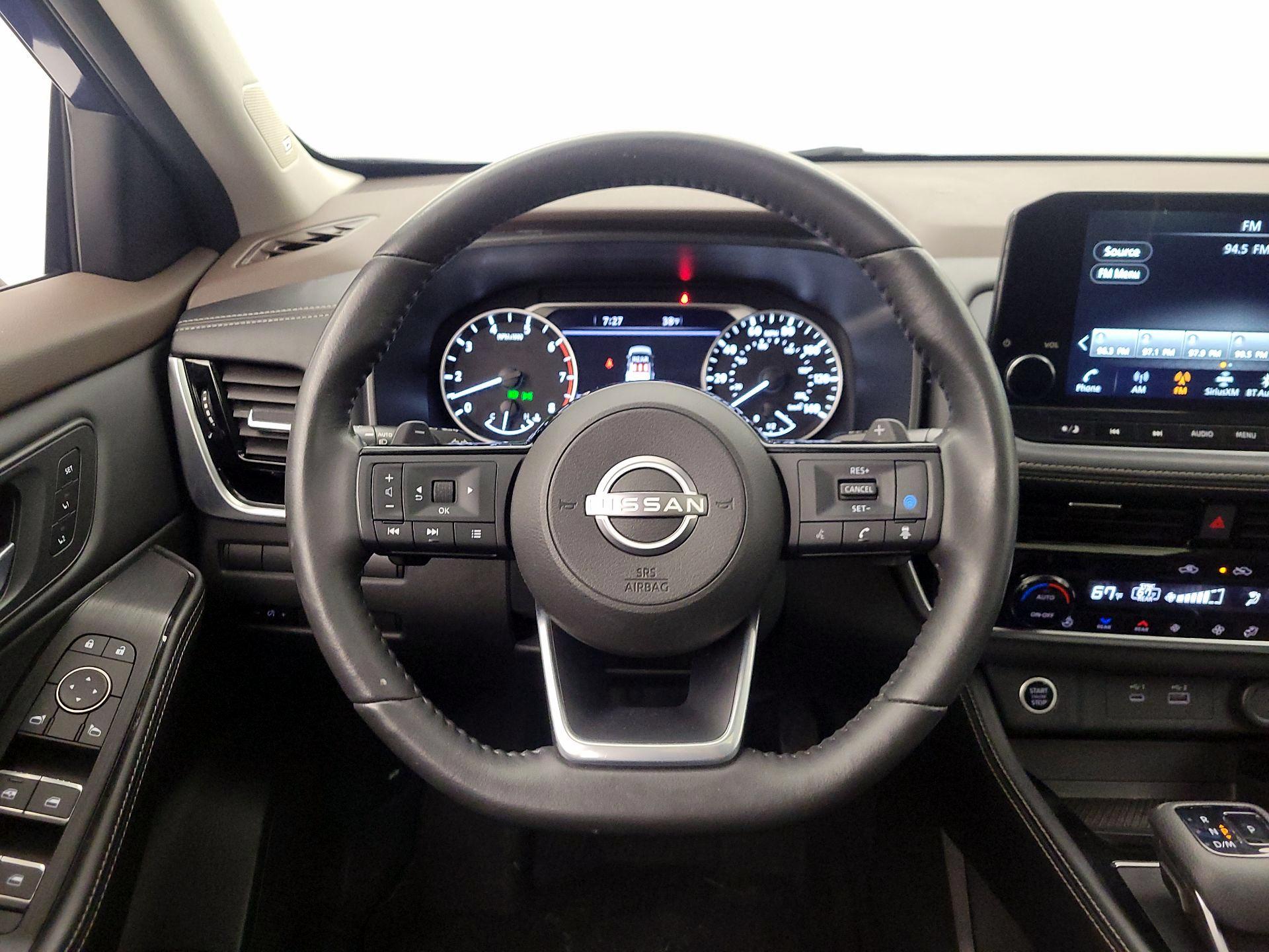 Thumbnail: 2023 Nissan Rogue - 10