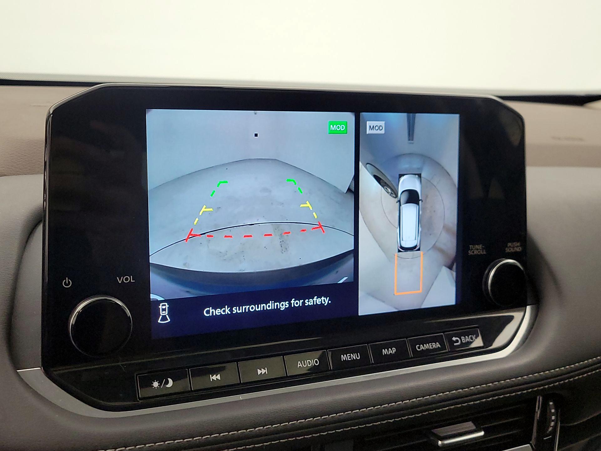 Thumbnail: 2023 Nissan Rogue - 14