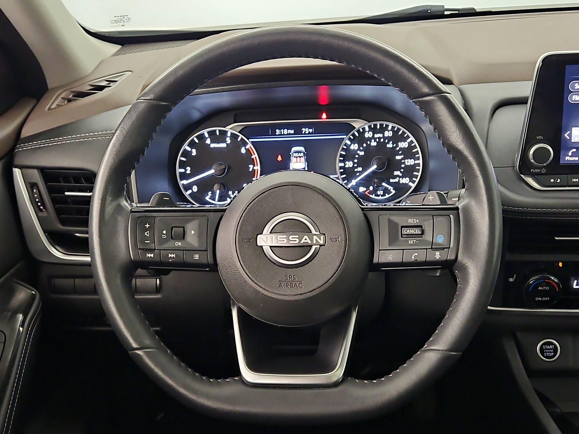 Thumbnail: 2023 Nissan Rogue - 10