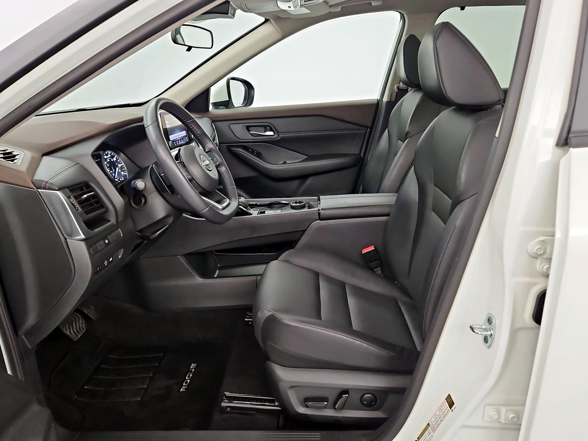 Thumbnail: 2023 Nissan Rogue - 11