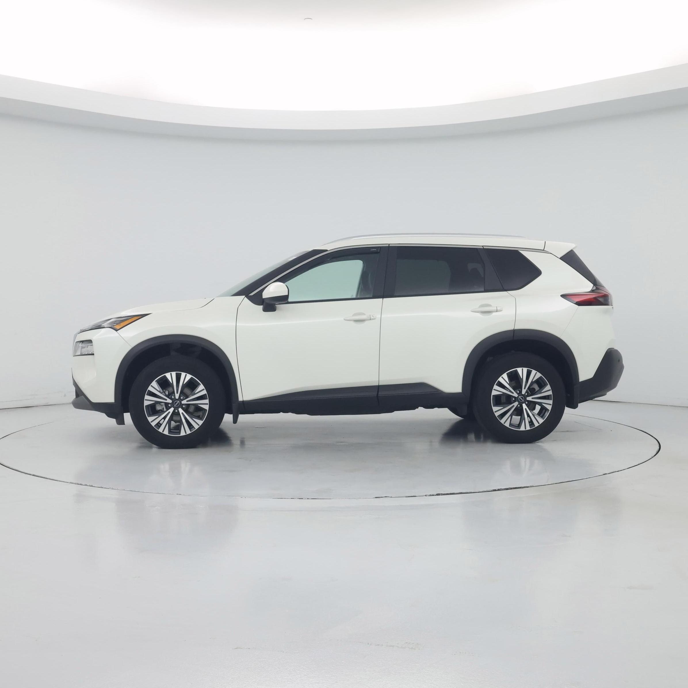 Thumbnail: 2023 Nissan Rogue - 3