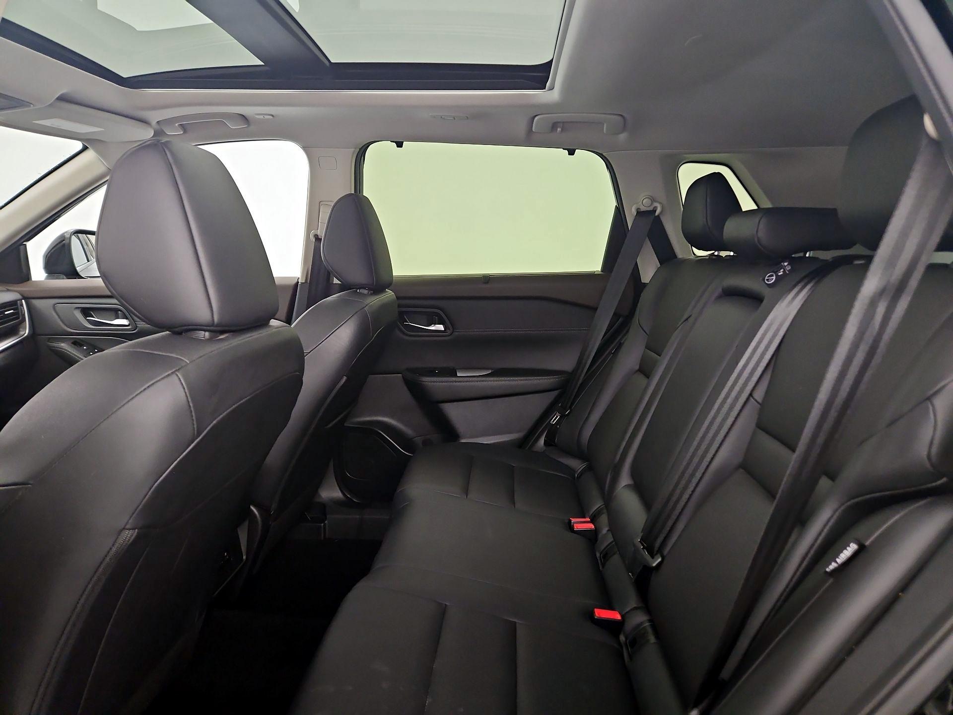 Thumbnail: 2023 Nissan Rogue - 20