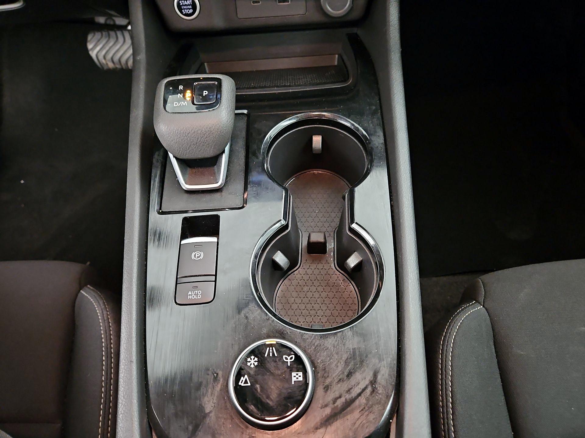 Thumbnail: 2023 Nissan Rogue - 17