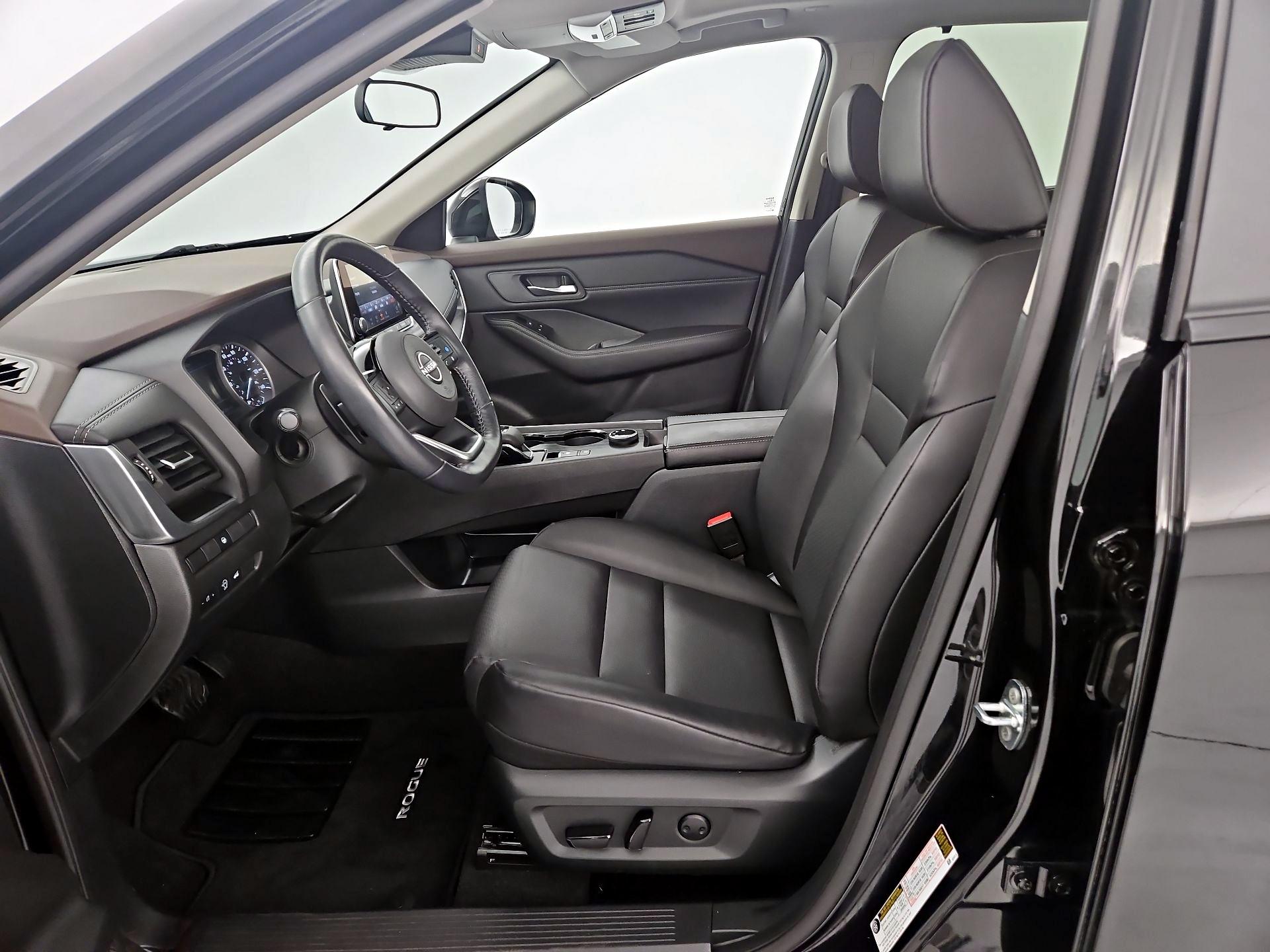 Thumbnail: 2023 Nissan Rogue - 11