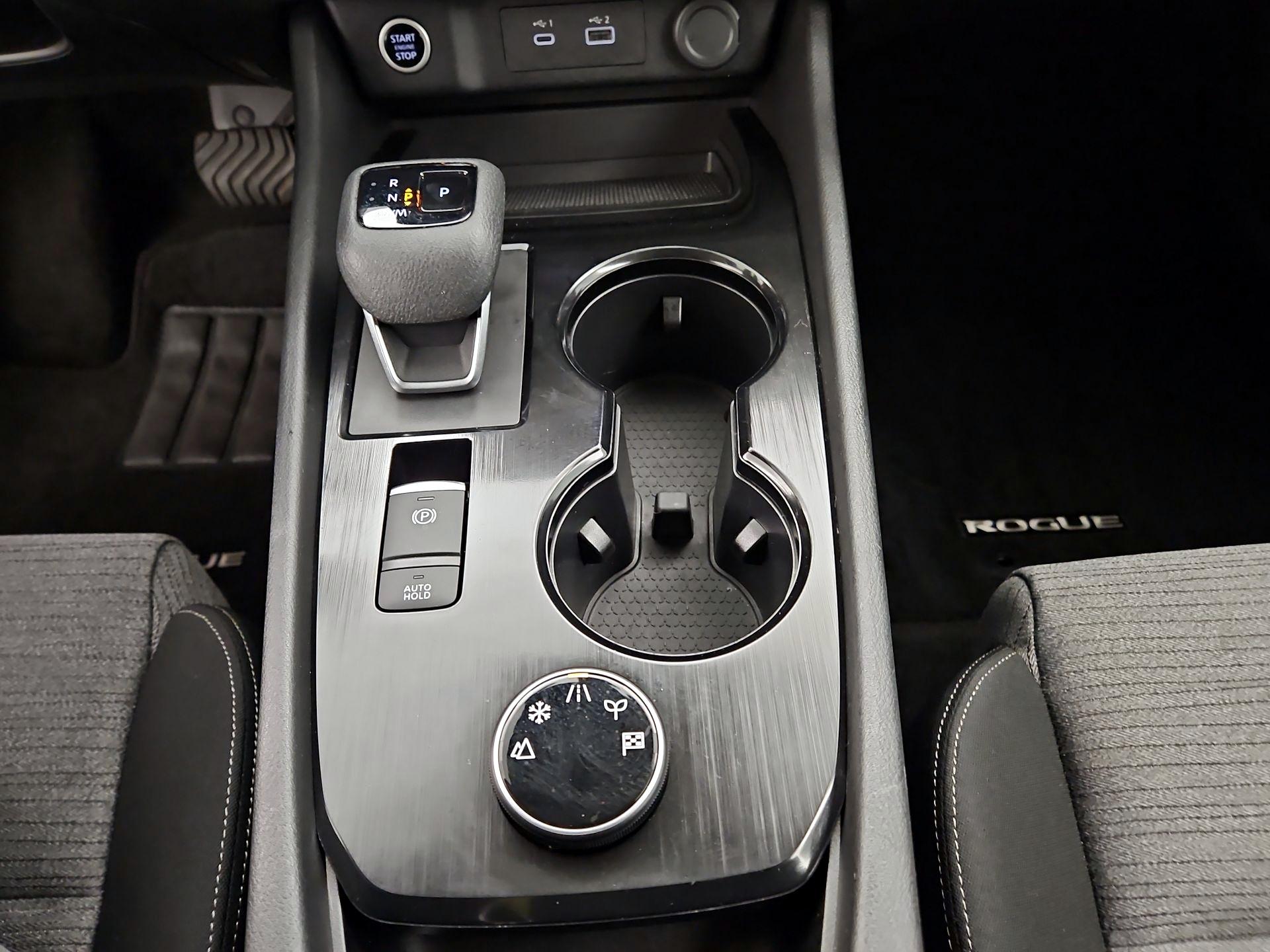 Thumbnail: 2023 Nissan Rogue - 17