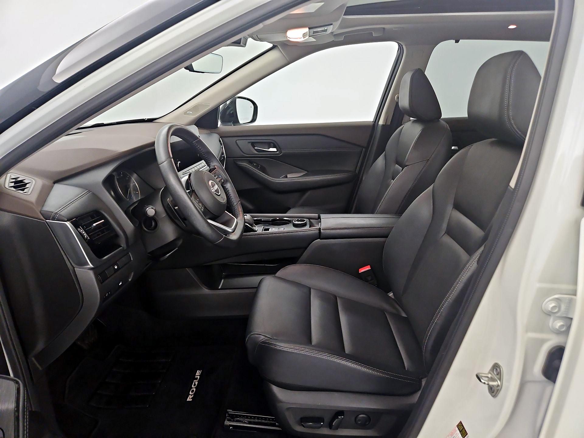 Thumbnail: 2023 Nissan Rogue - 11