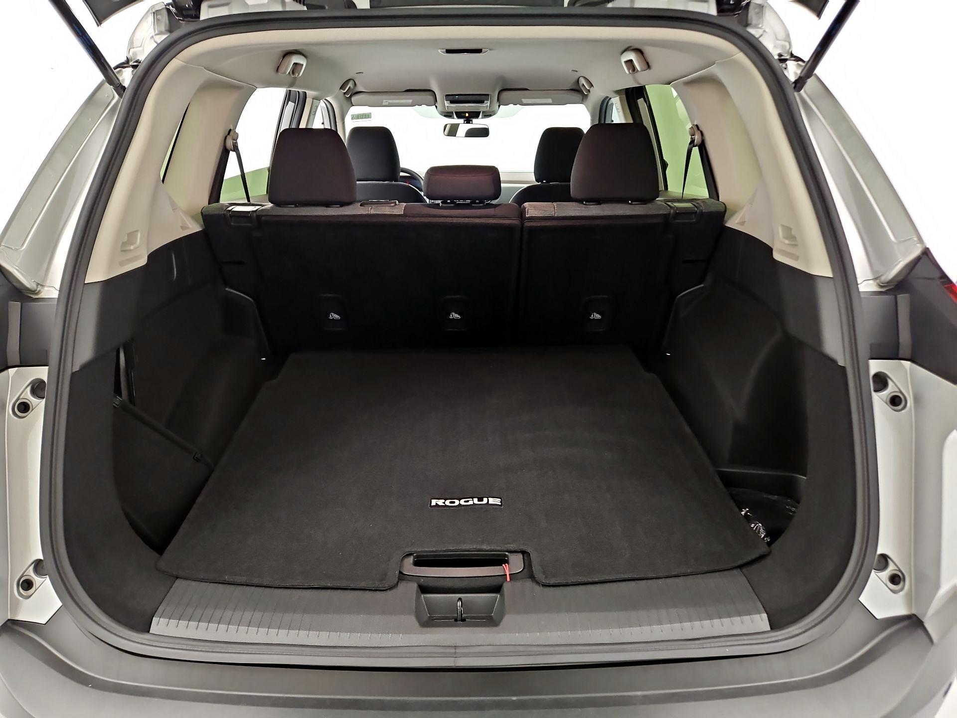 Thumbnail: 2023 Nissan Rogue - 20