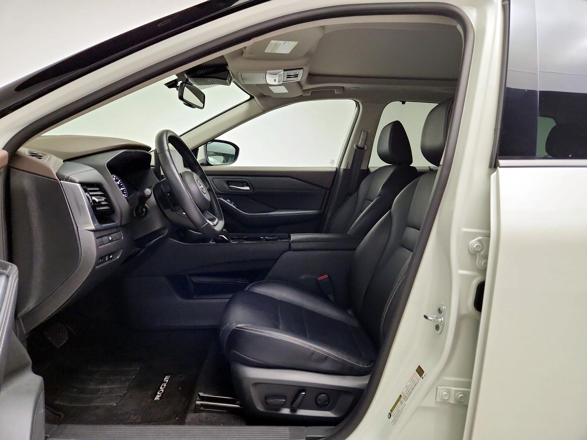 Thumbnail: 2023 Nissan Rogue - 11