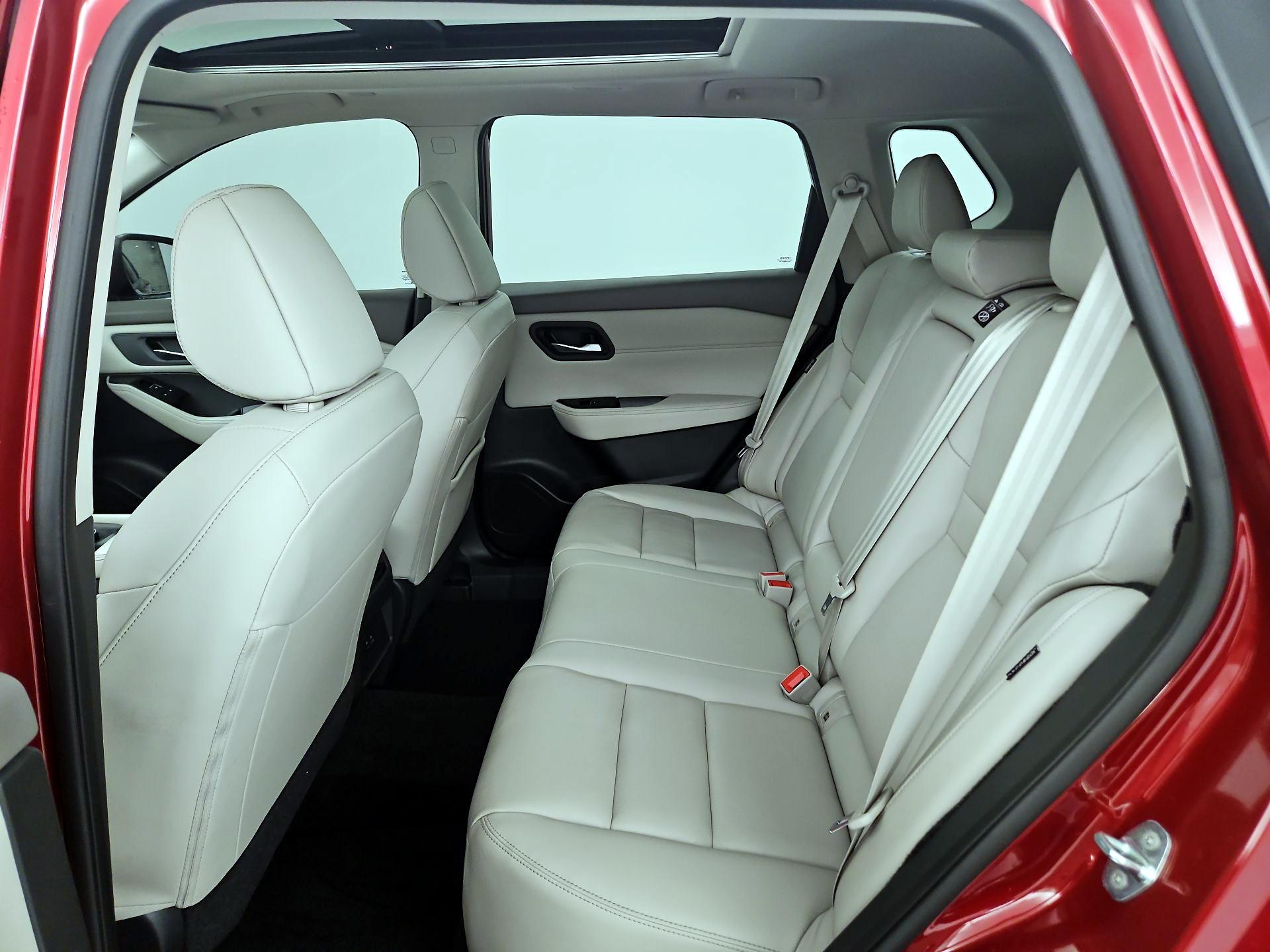 Thumbnail: 2023 Nissan Rogue - 20