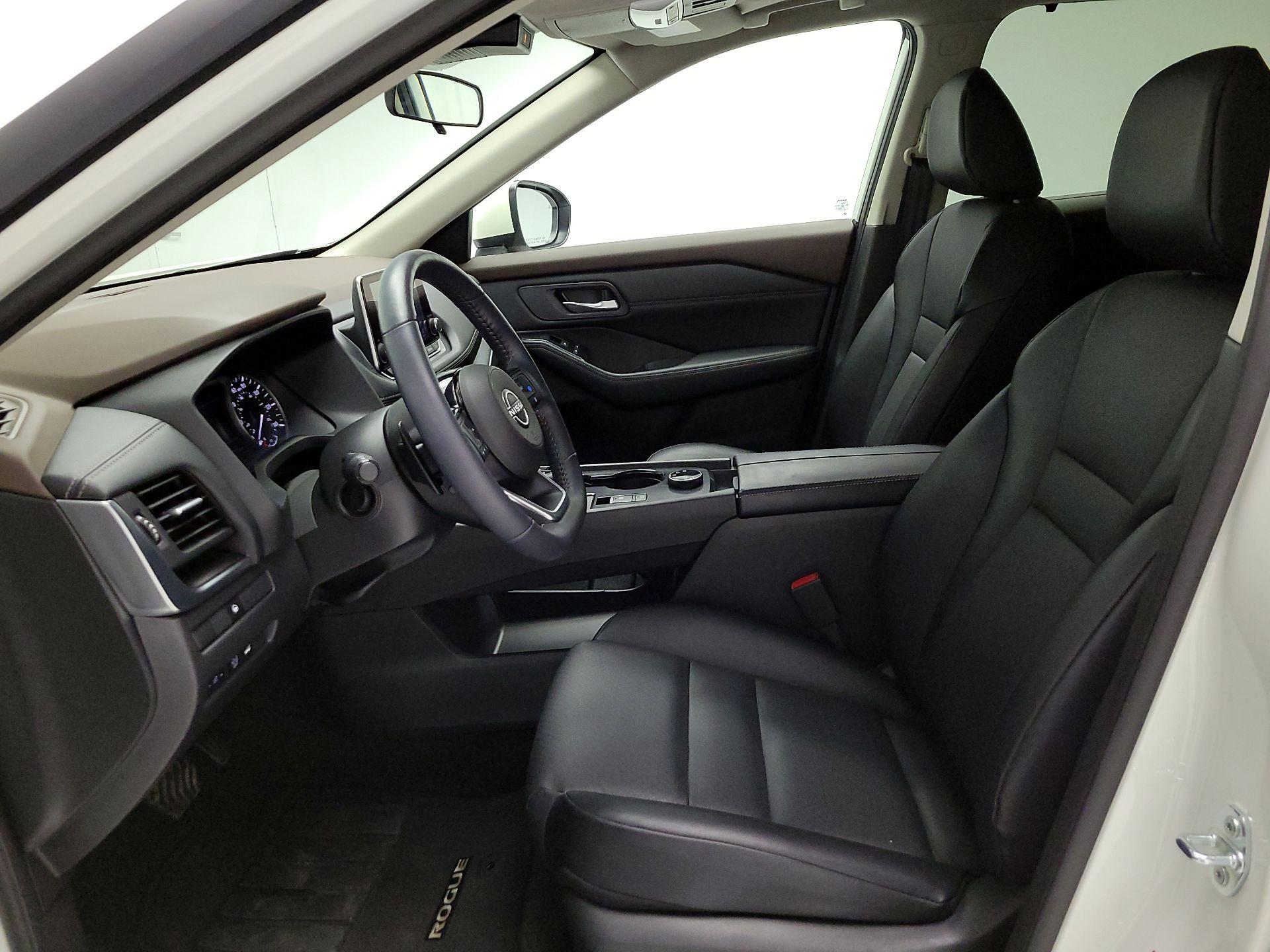 Thumbnail: 2023 Nissan Rogue - 11