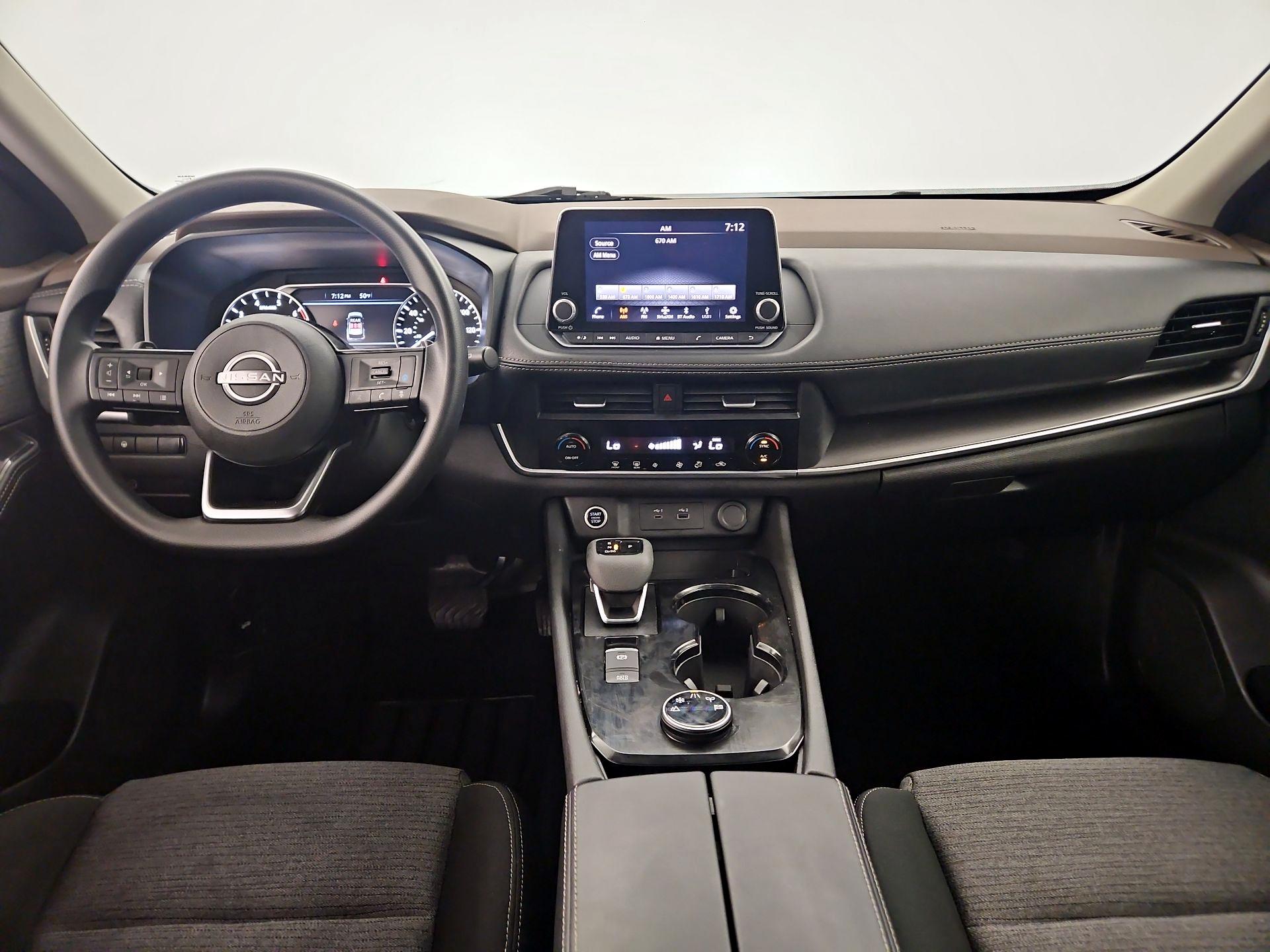 Thumbnail: 2023 Nissan Rogue - 9