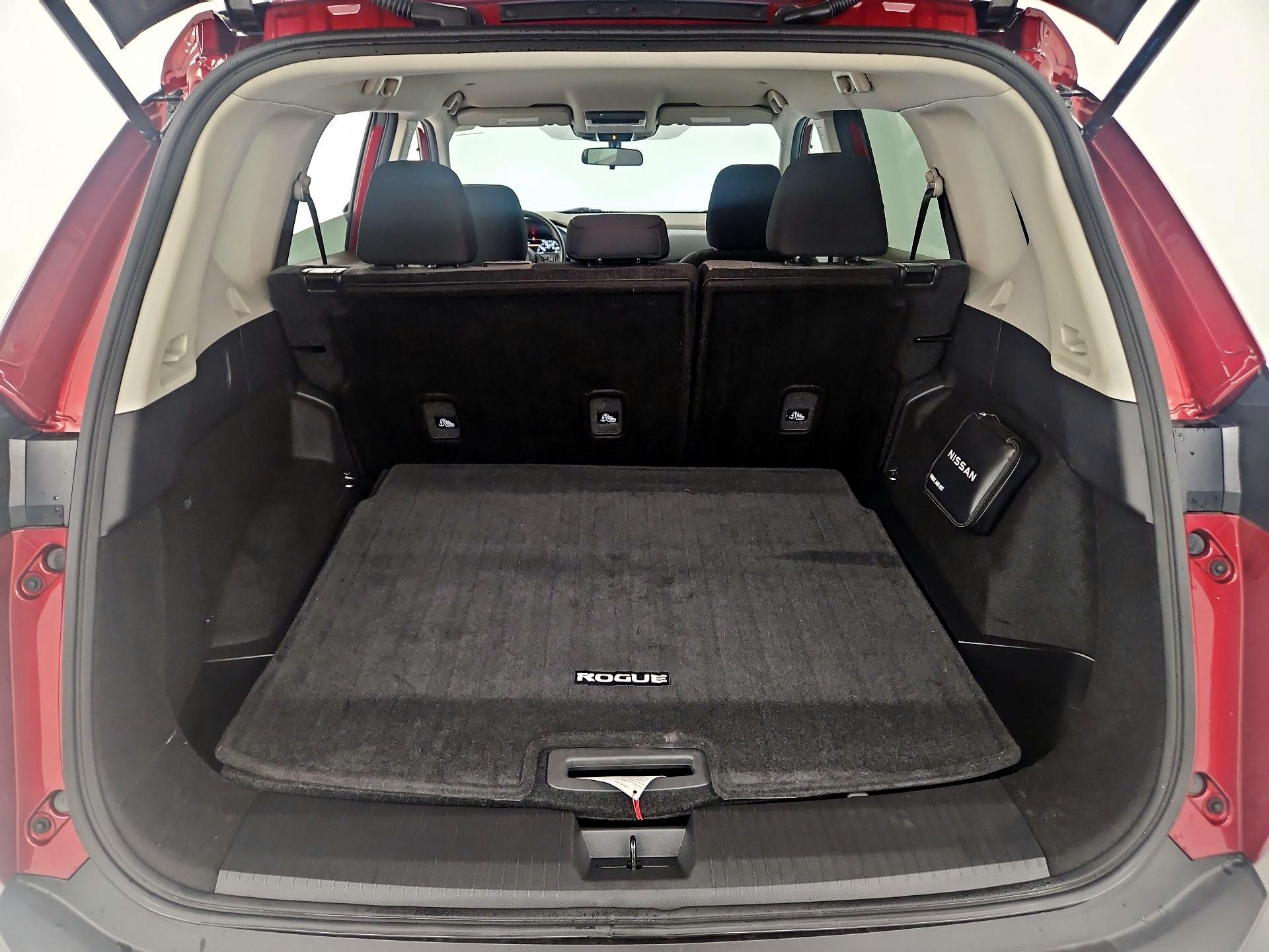Thumbnail: 2023 Nissan Rogue - 20