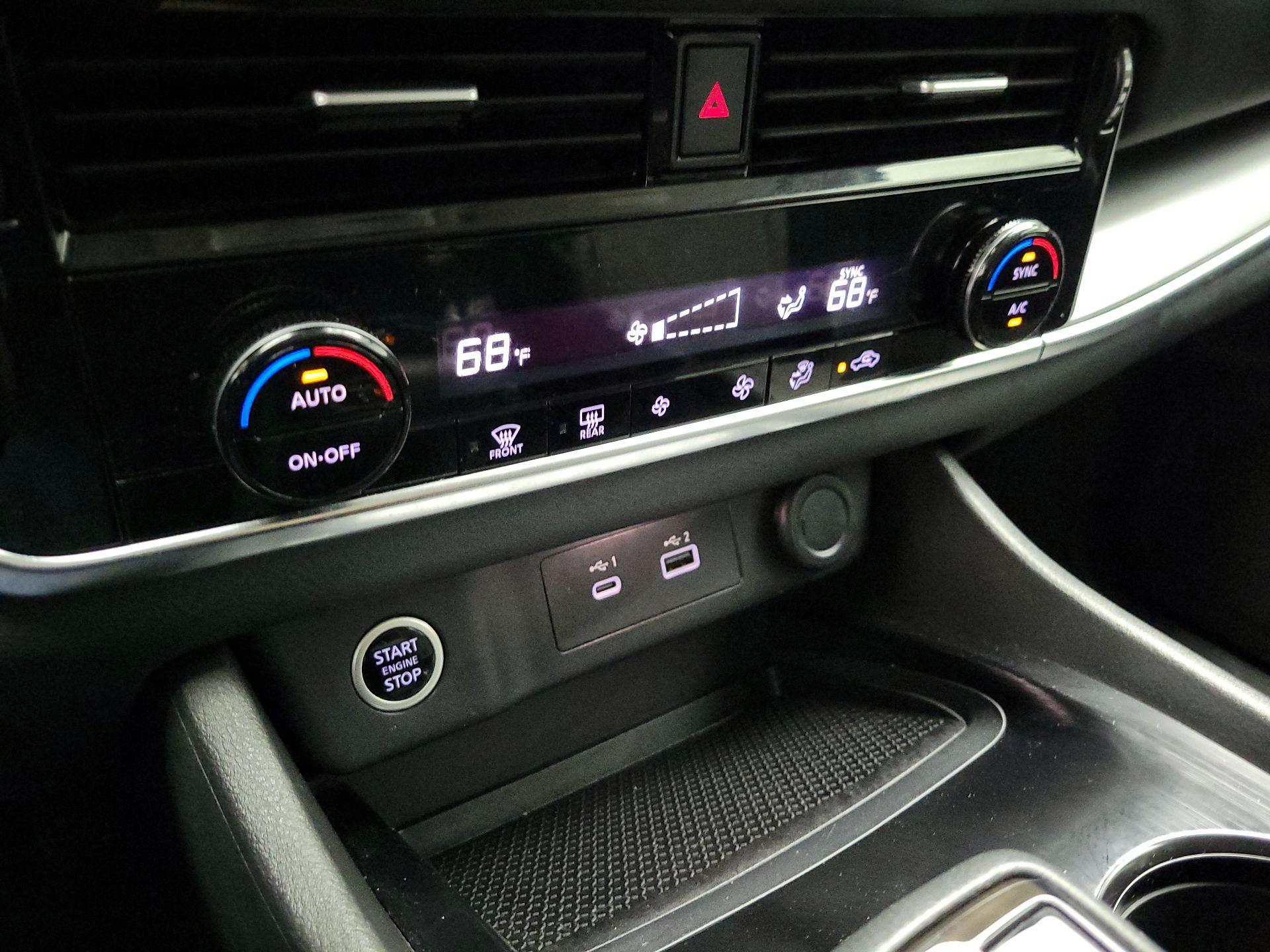 Thumbnail: 2022 Nissan Rogue - 15