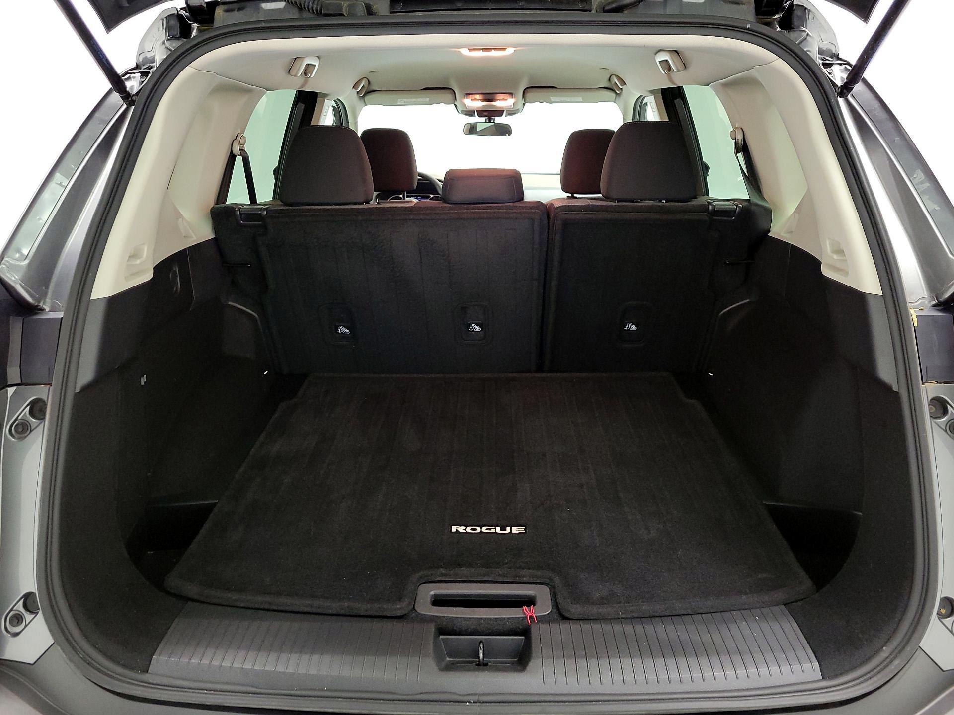Thumbnail: 2022 Nissan Rogue - 19