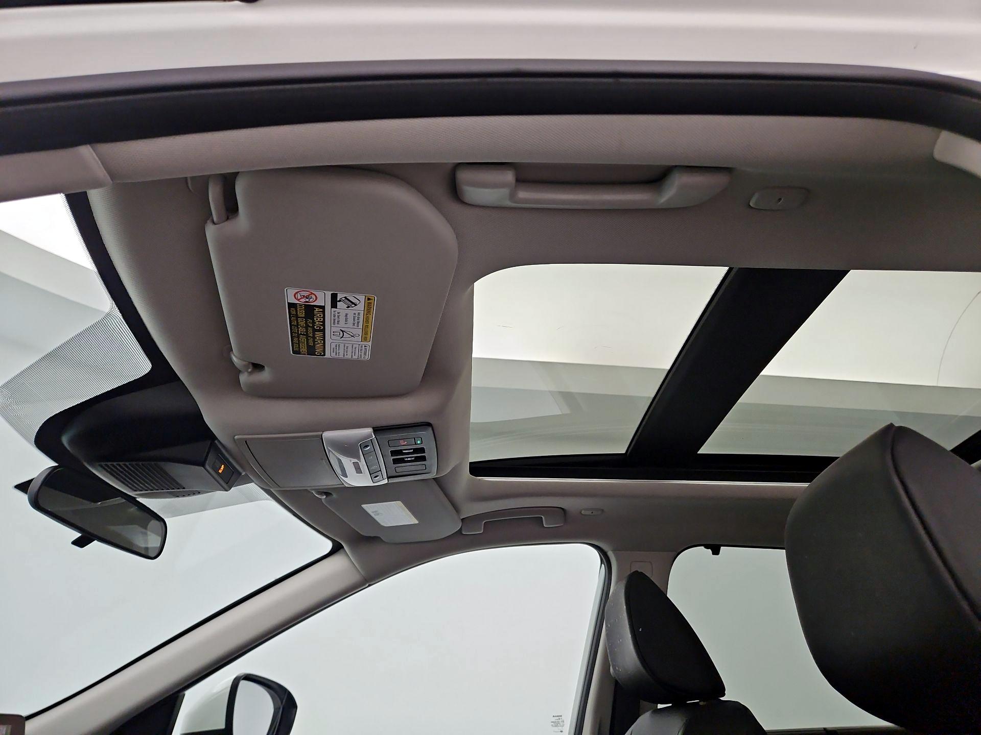 Thumbnail: 2023 Nissan Rogue - 19