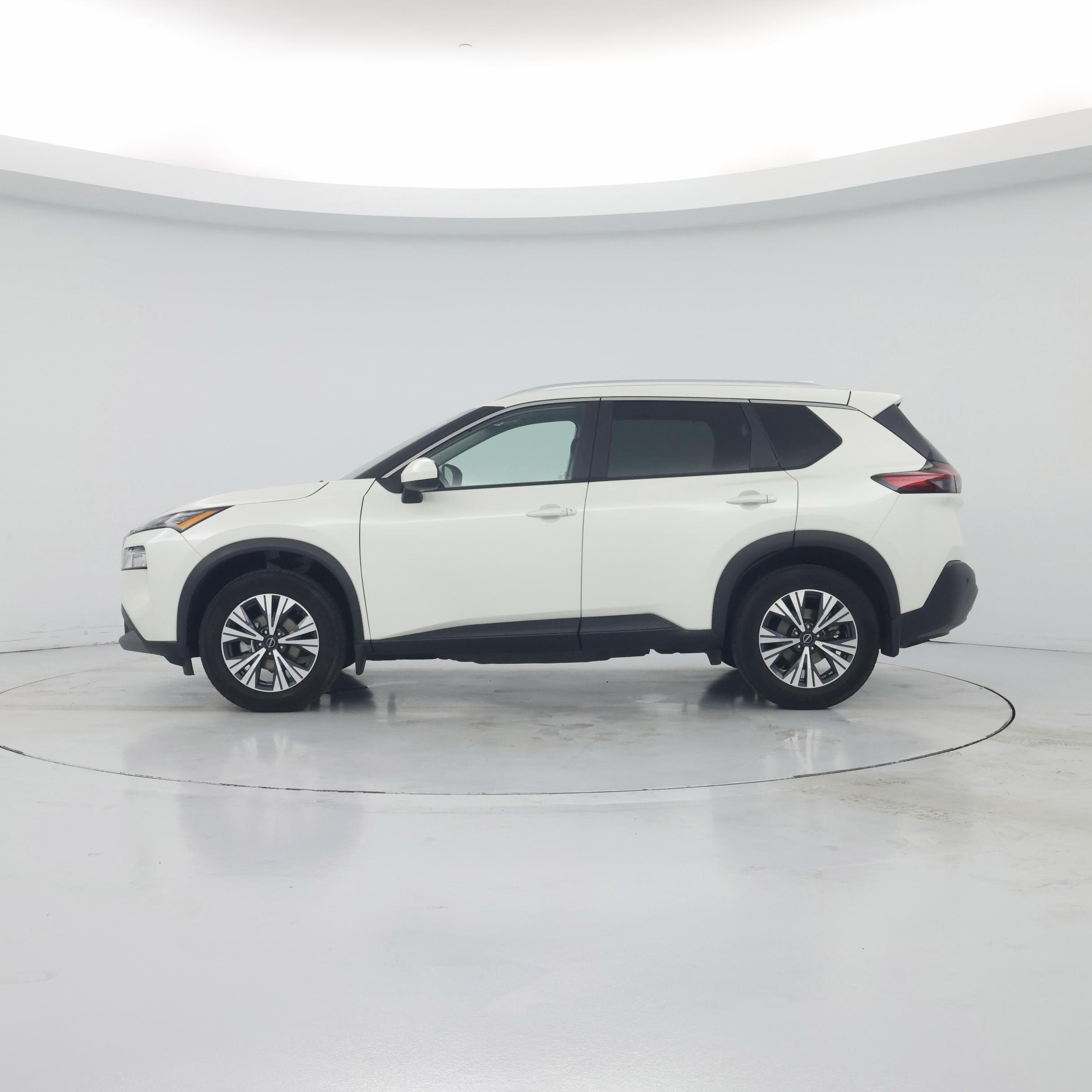 Thumbnail: 2023 Nissan Rogue - 3