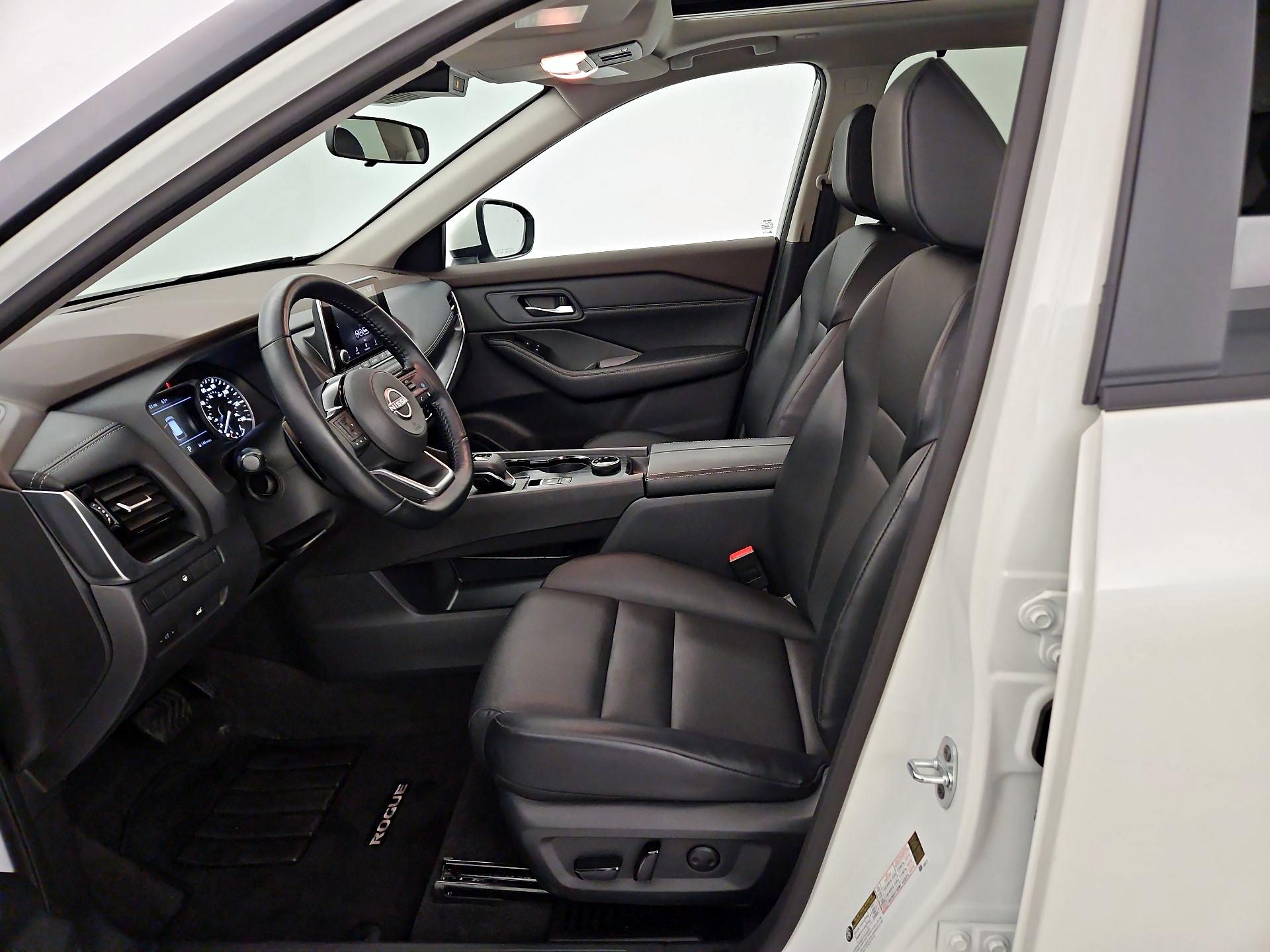 Thumbnail: 2023 Nissan Rogue - 11