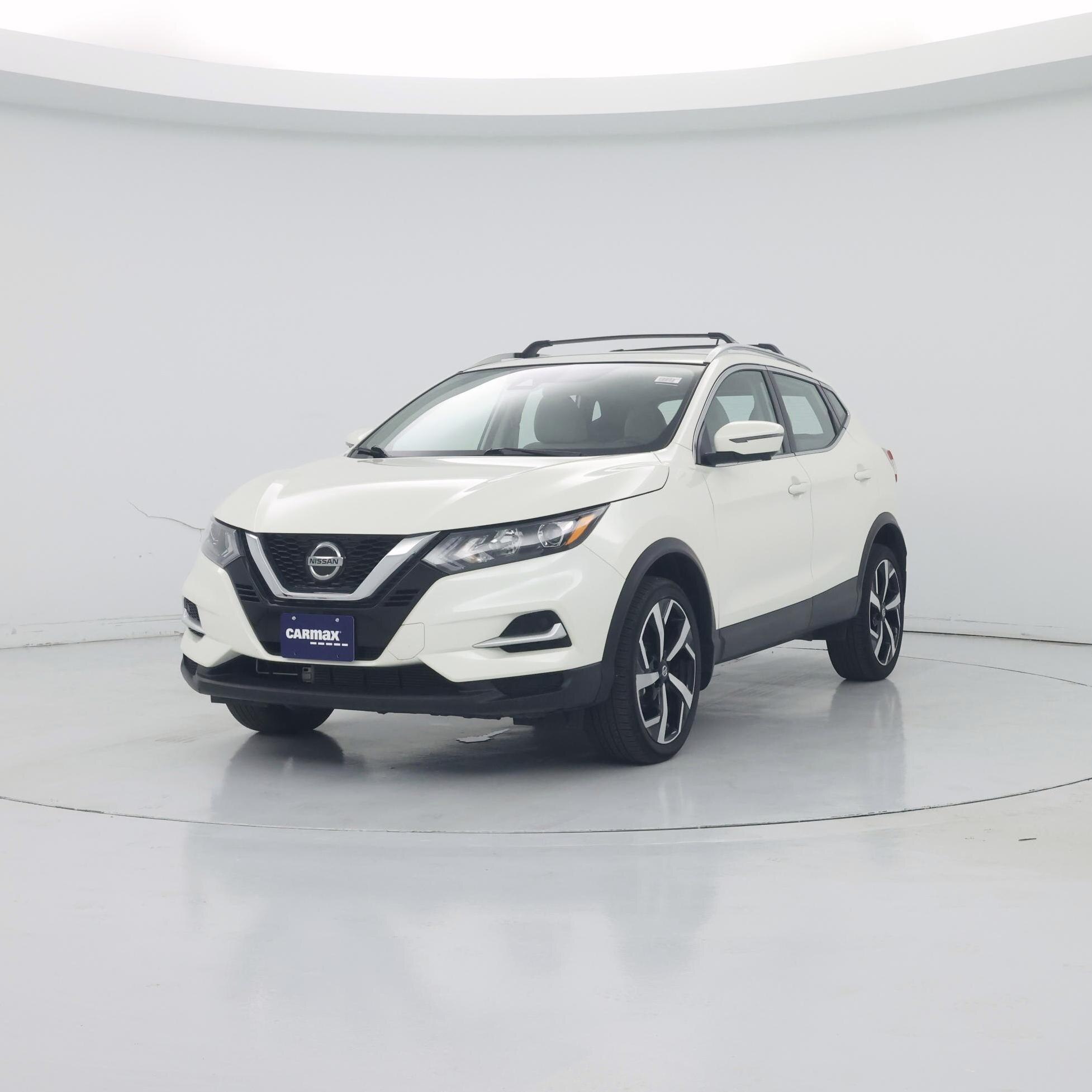 Thumbnail: 2022 Nissan Rogue Sport - 4