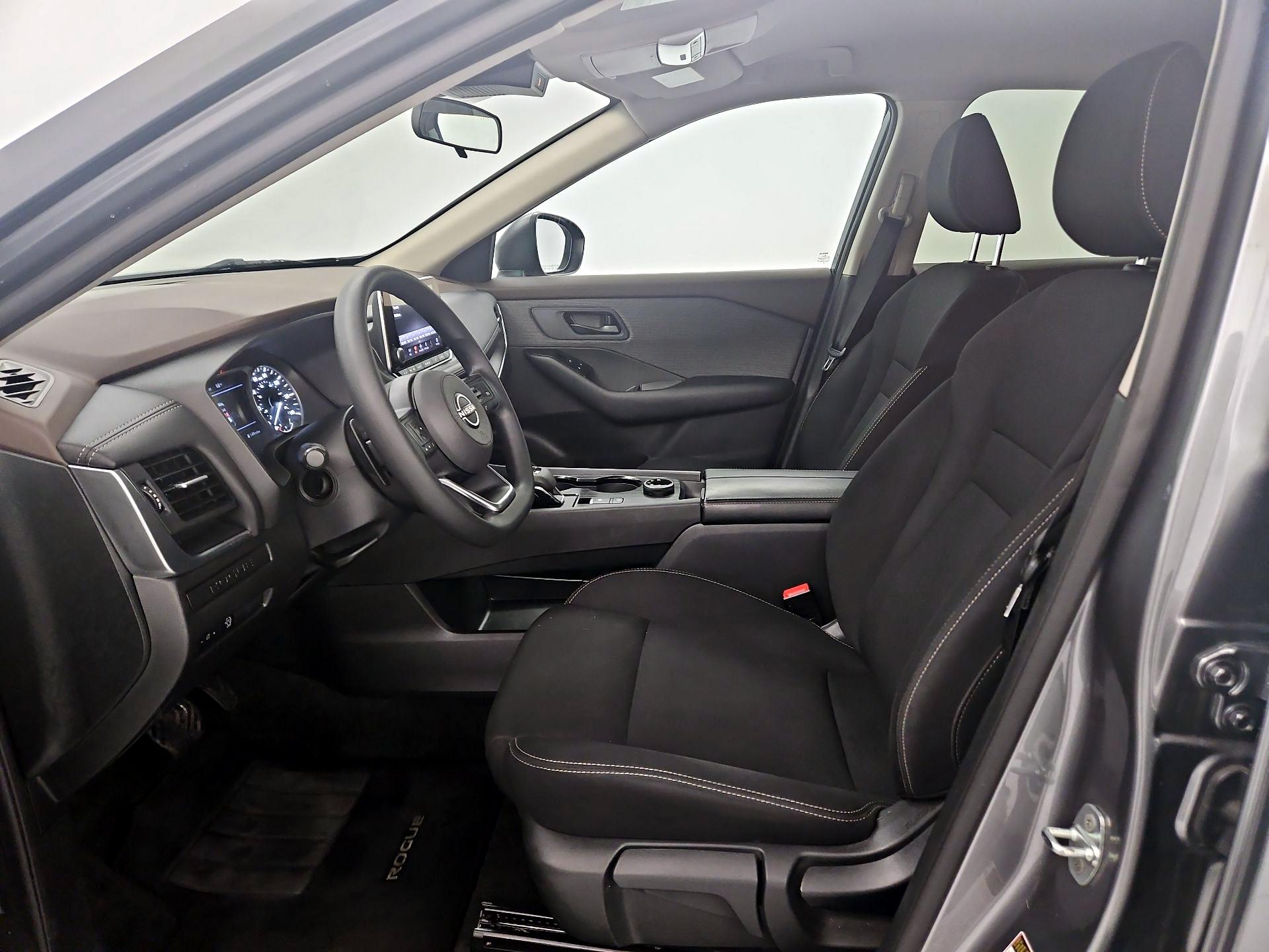 Thumbnail: 2023 Nissan Rogue - 11