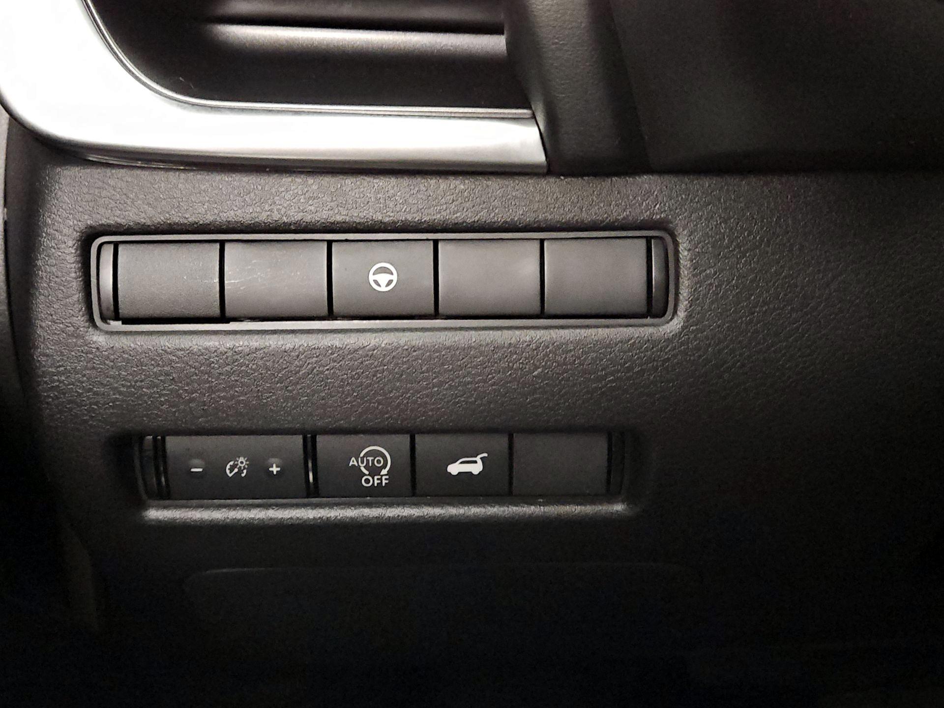 Thumbnail: 2023 Nissan Rogue - 13