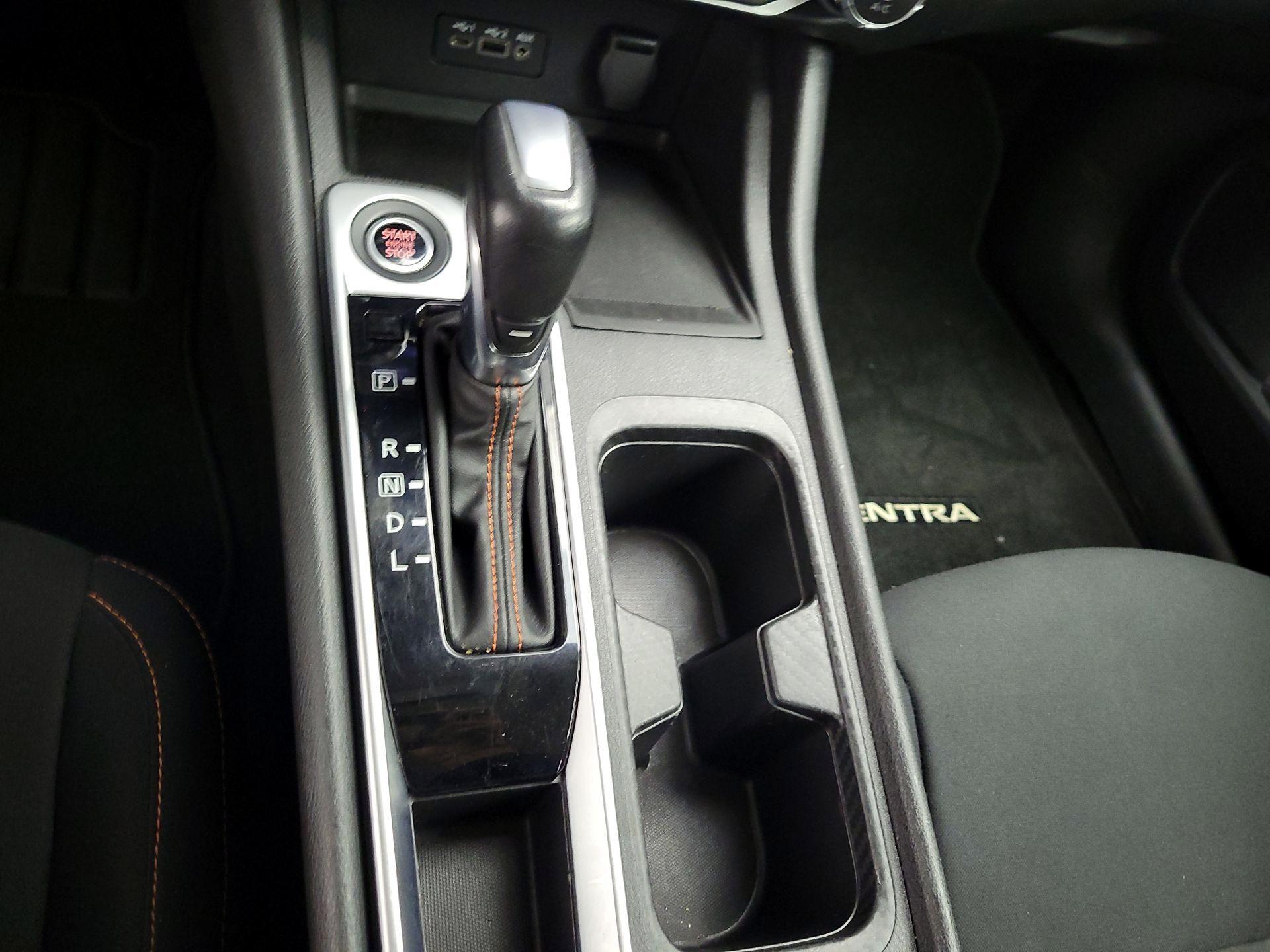 Thumbnail: 2023 Nissan Sentra - 17