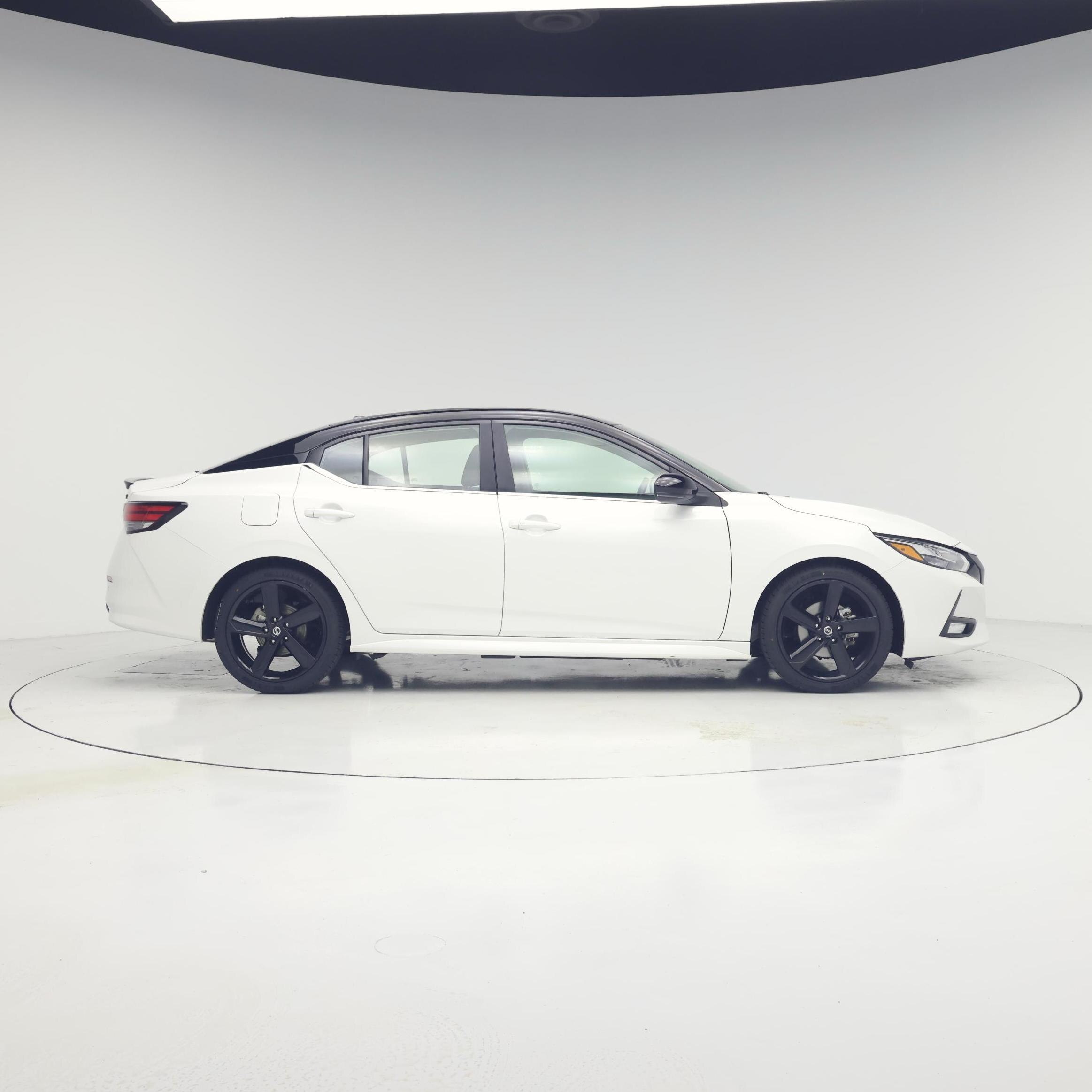 Thumbnail: 2023 Nissan Sentra - 7