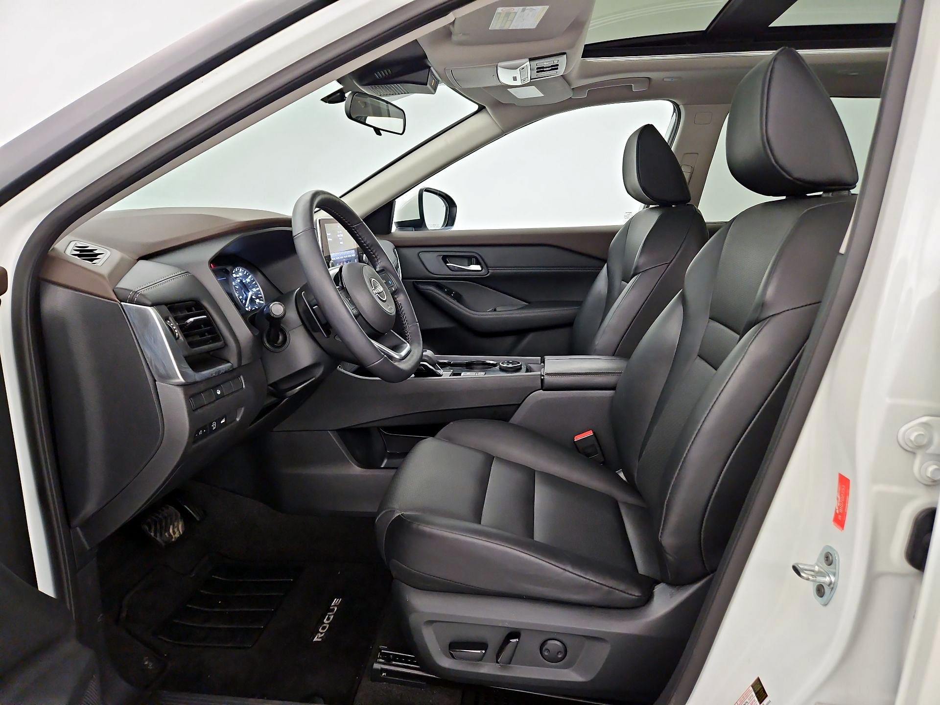 Thumbnail: 2023 Nissan Rogue - 11