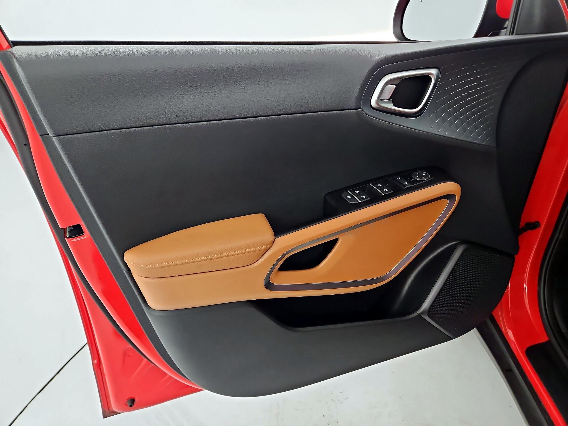 Thumbnail: 2024 Kia Soul - 12