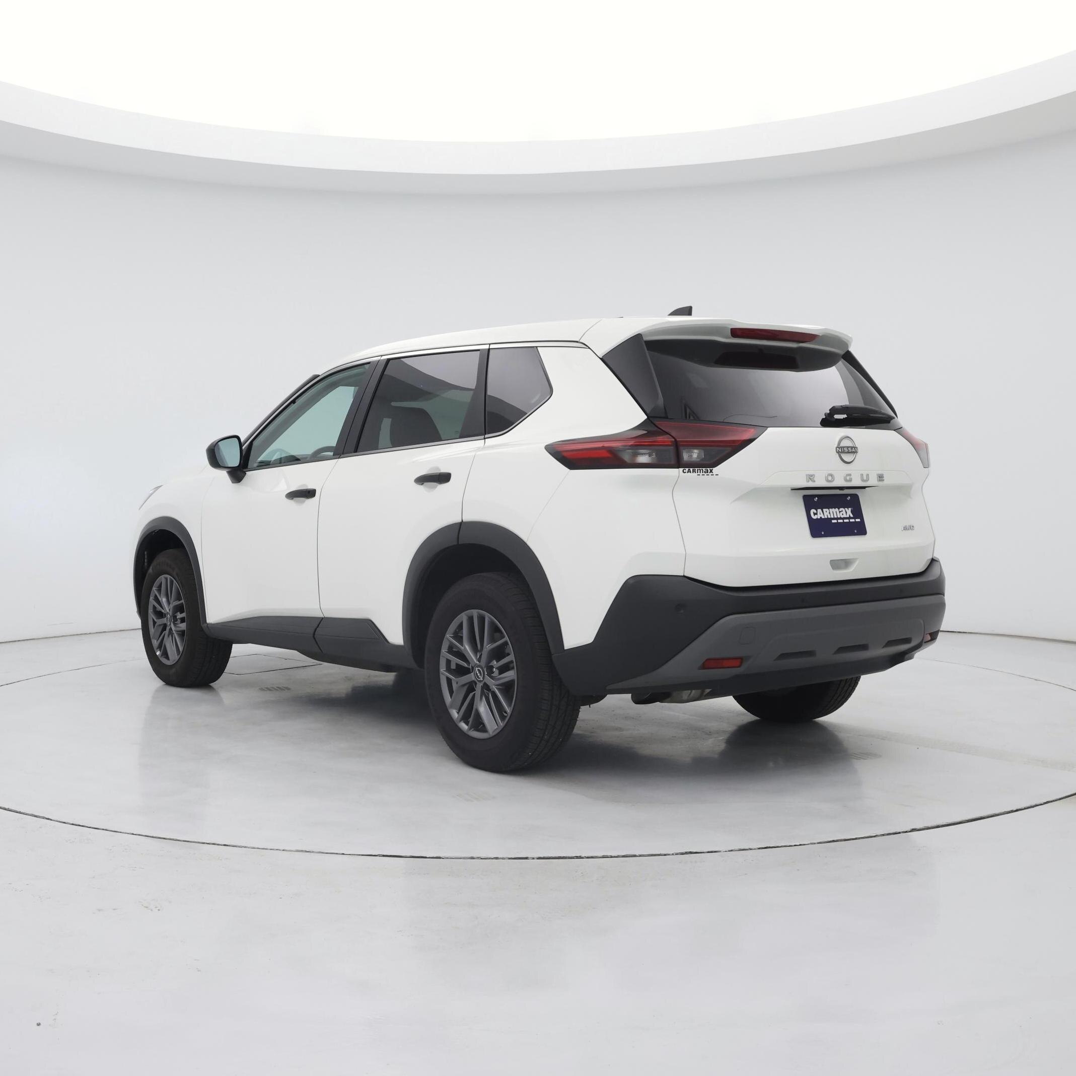 Thumbnail: 2022 Nissan Rogue - 2