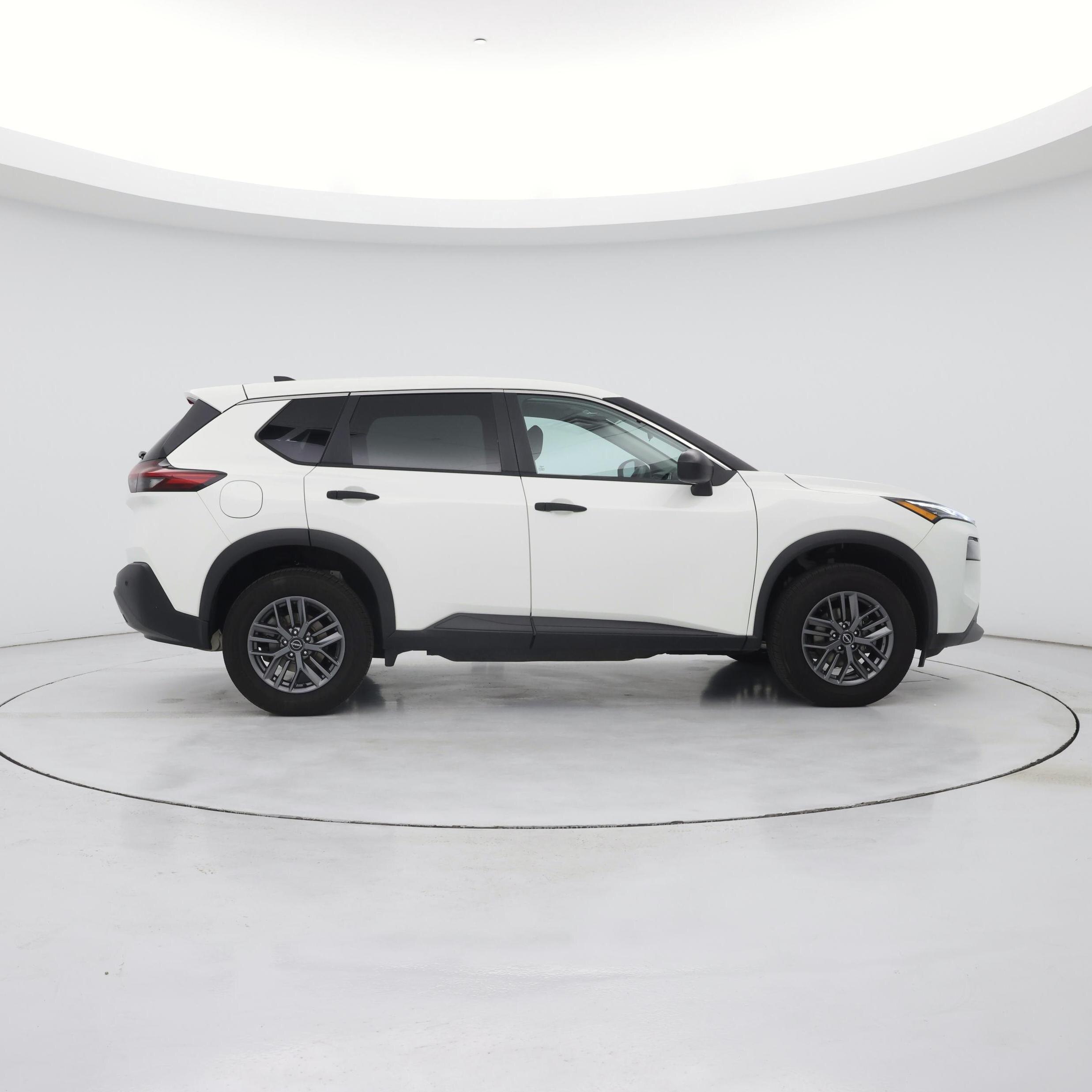 Thumbnail: 2022 Nissan Rogue - 7