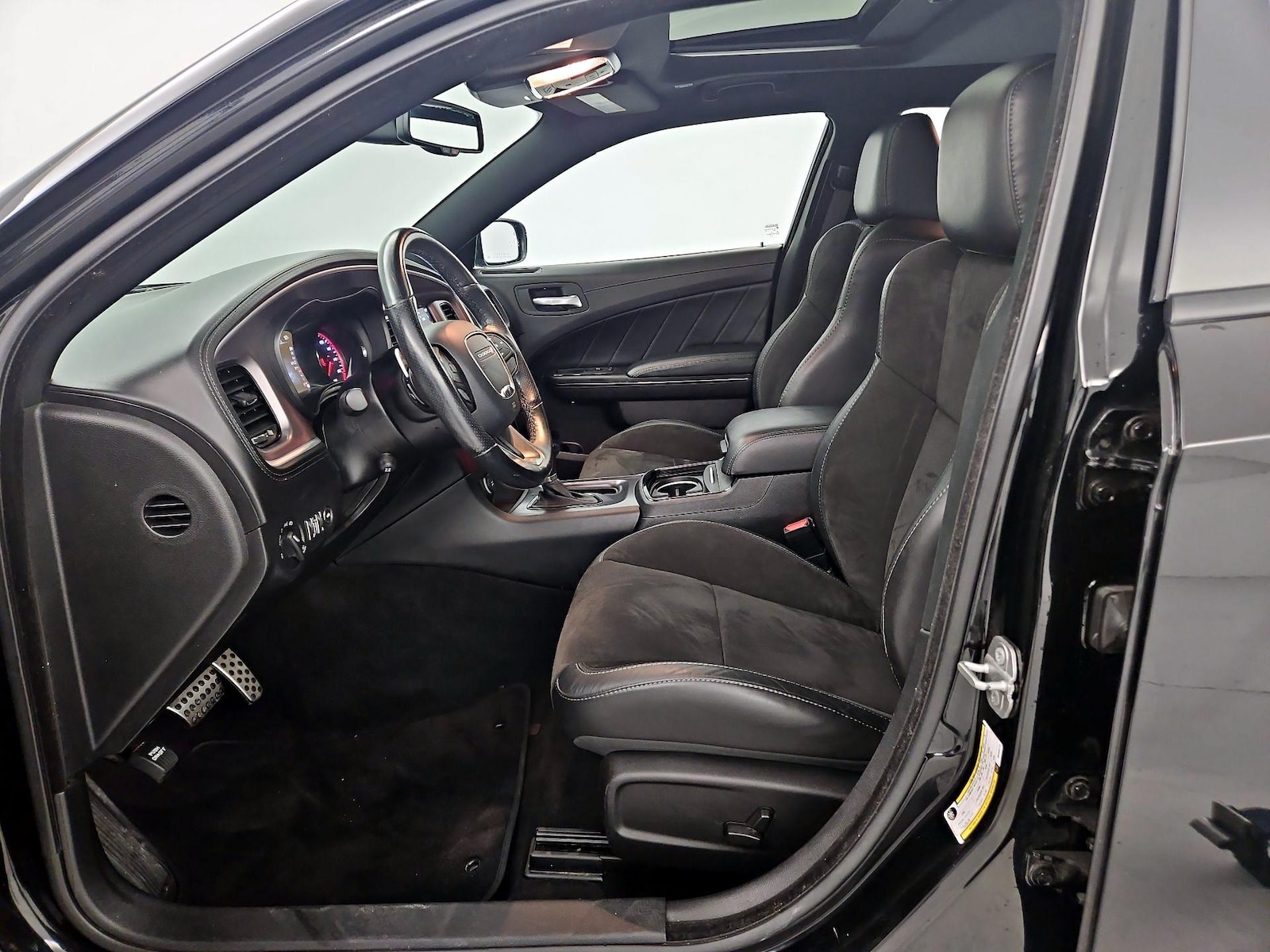 2021 Dodge Charger R/T - Photo 12