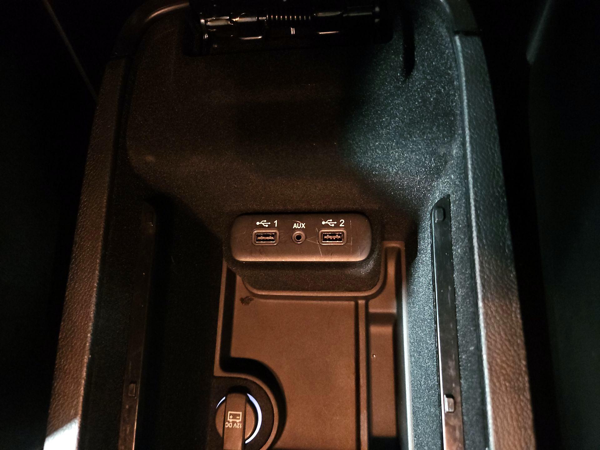 Thumbnail: 2021 Dodge Charger - 18