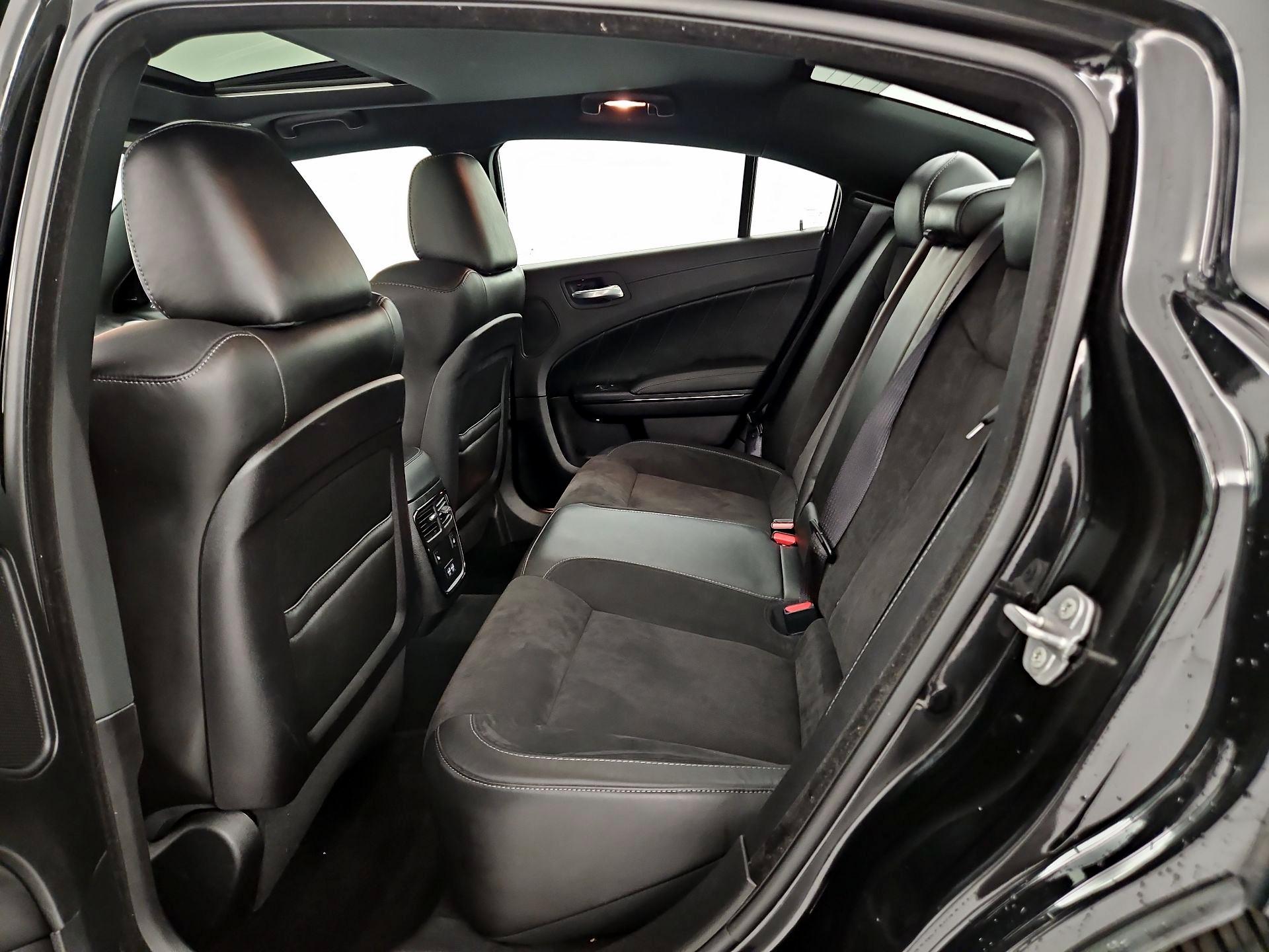 Thumbnail: 2021 Dodge Charger - 20