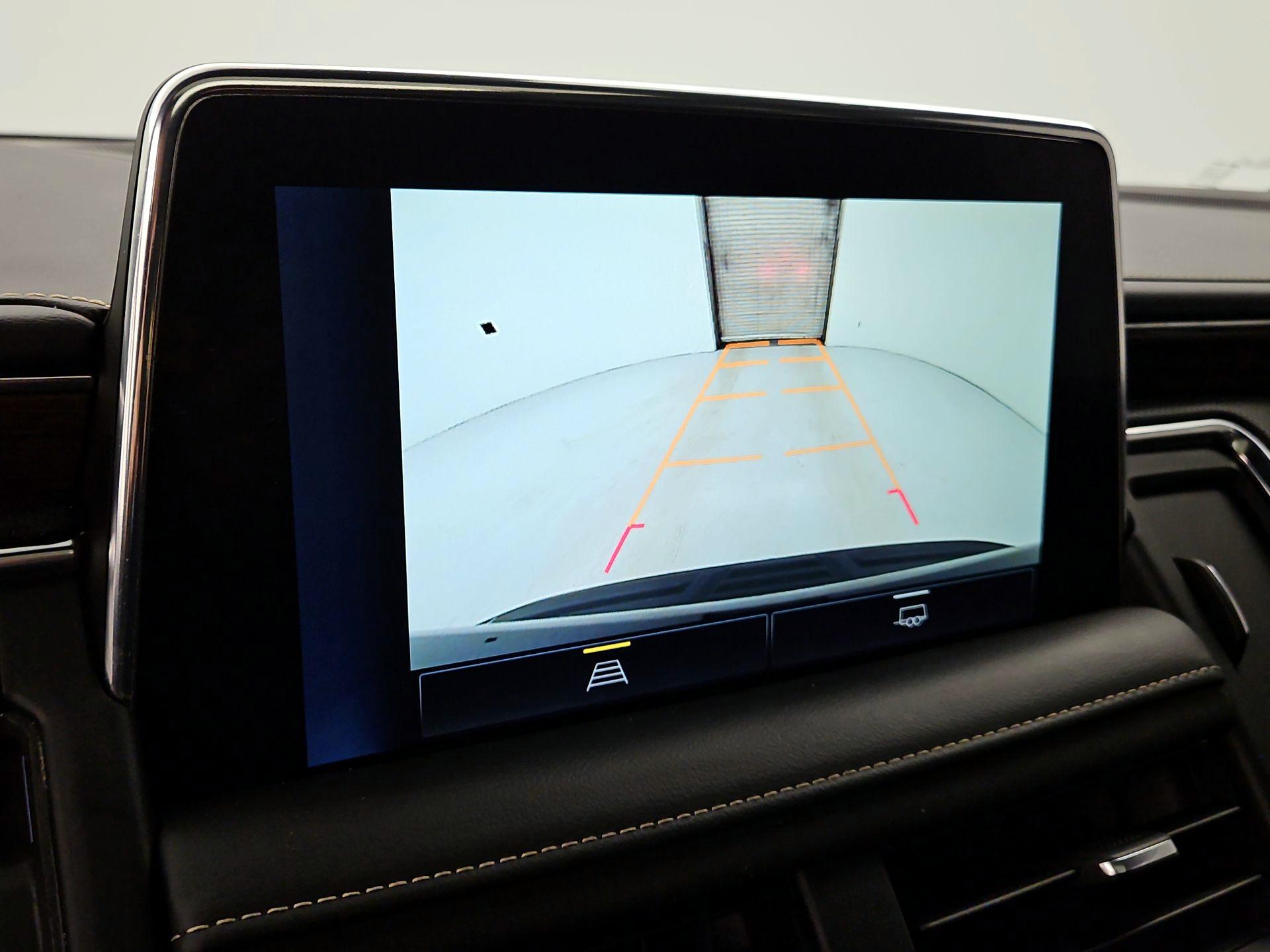 Thumbnail: 2022 Chevrolet Tahoe - 14