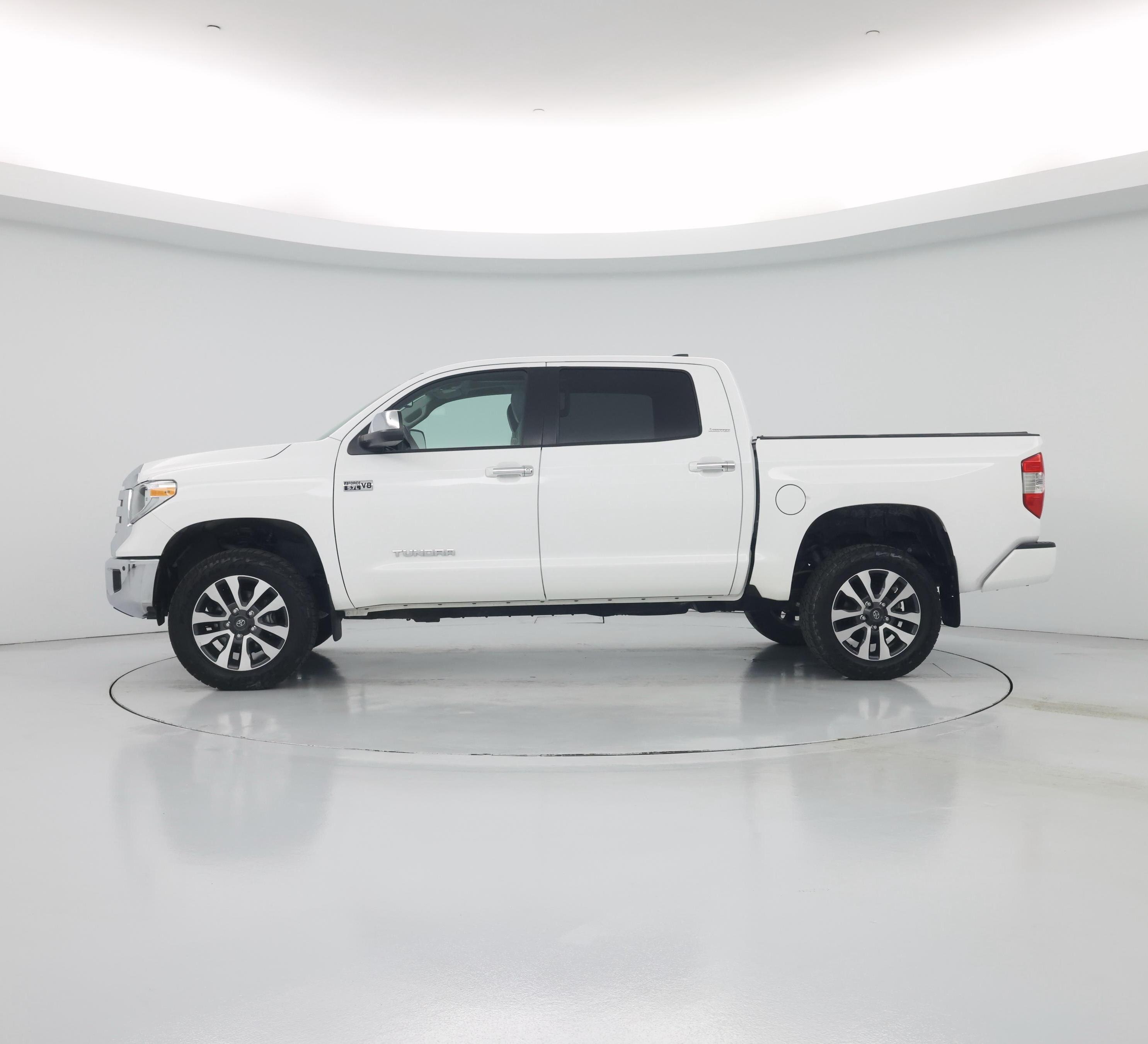 Thumbnail: 2021 Toyota Tundra - 3